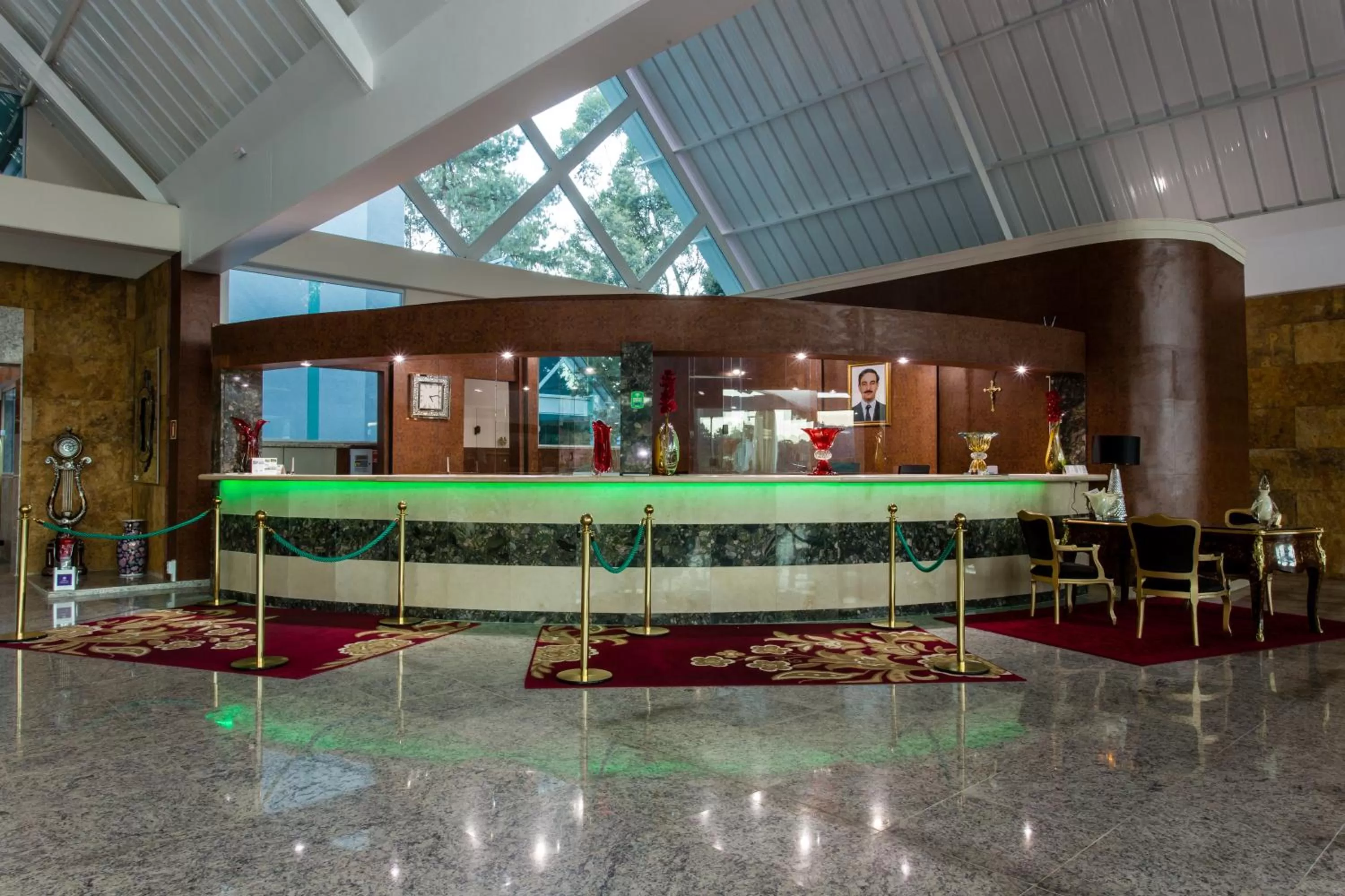 Lobby or reception in Hotel Dan Inn Campos do Jordão