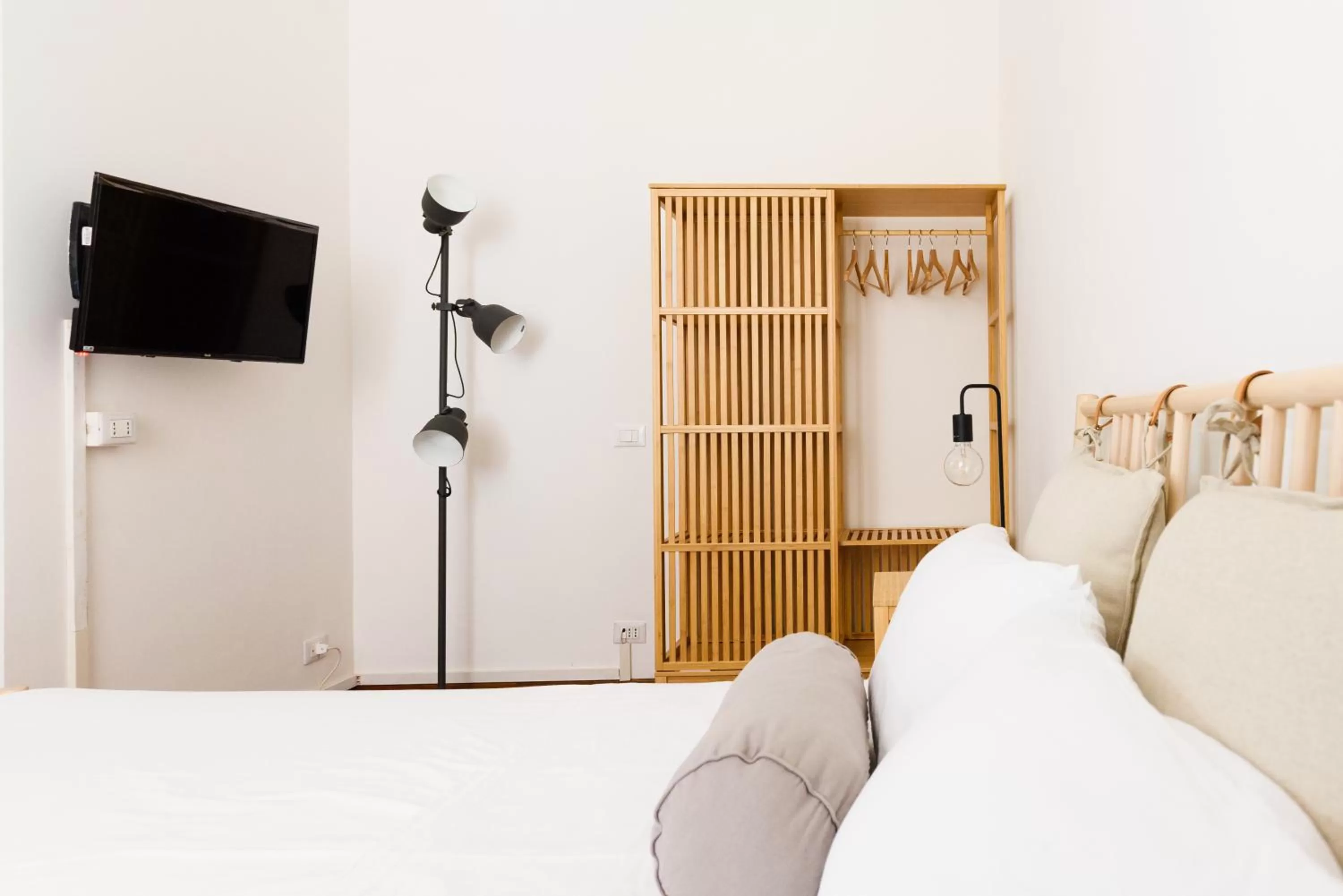 Bed in B&D Dolce Vita