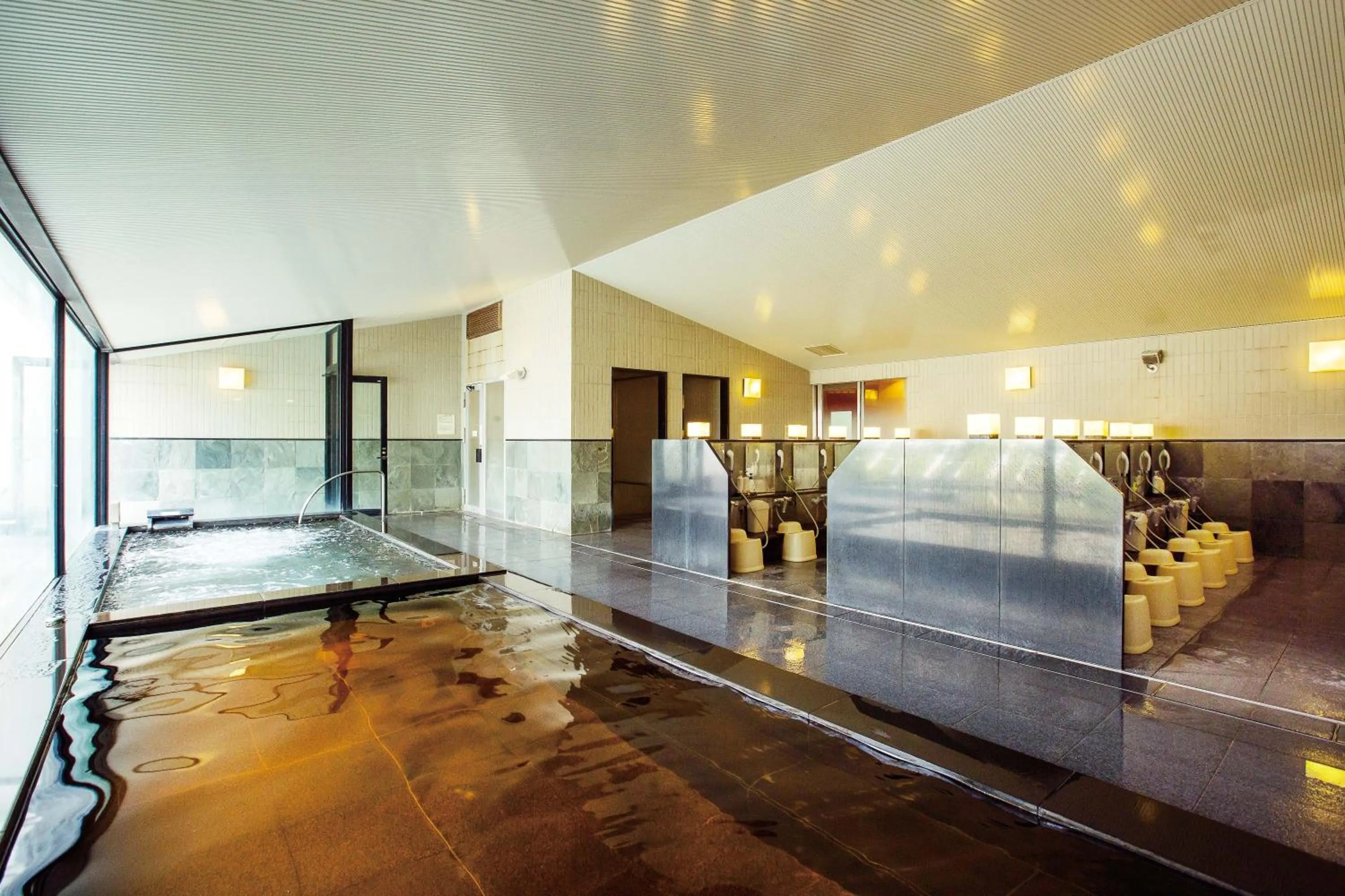 Hot Spring Bath in Hotel Emion Tokyo Bay