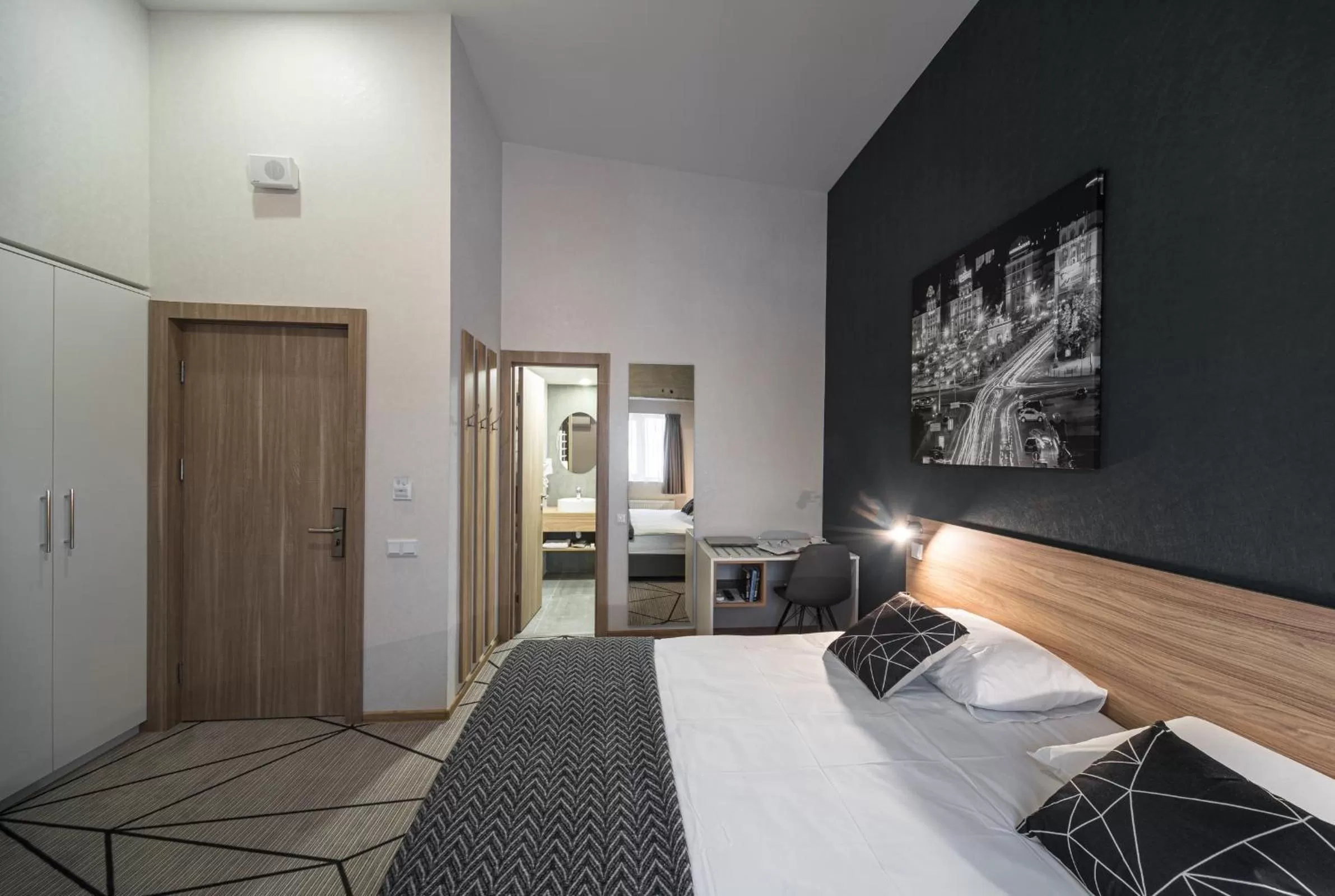 Bed in Amarant Urban Hotel by CHM