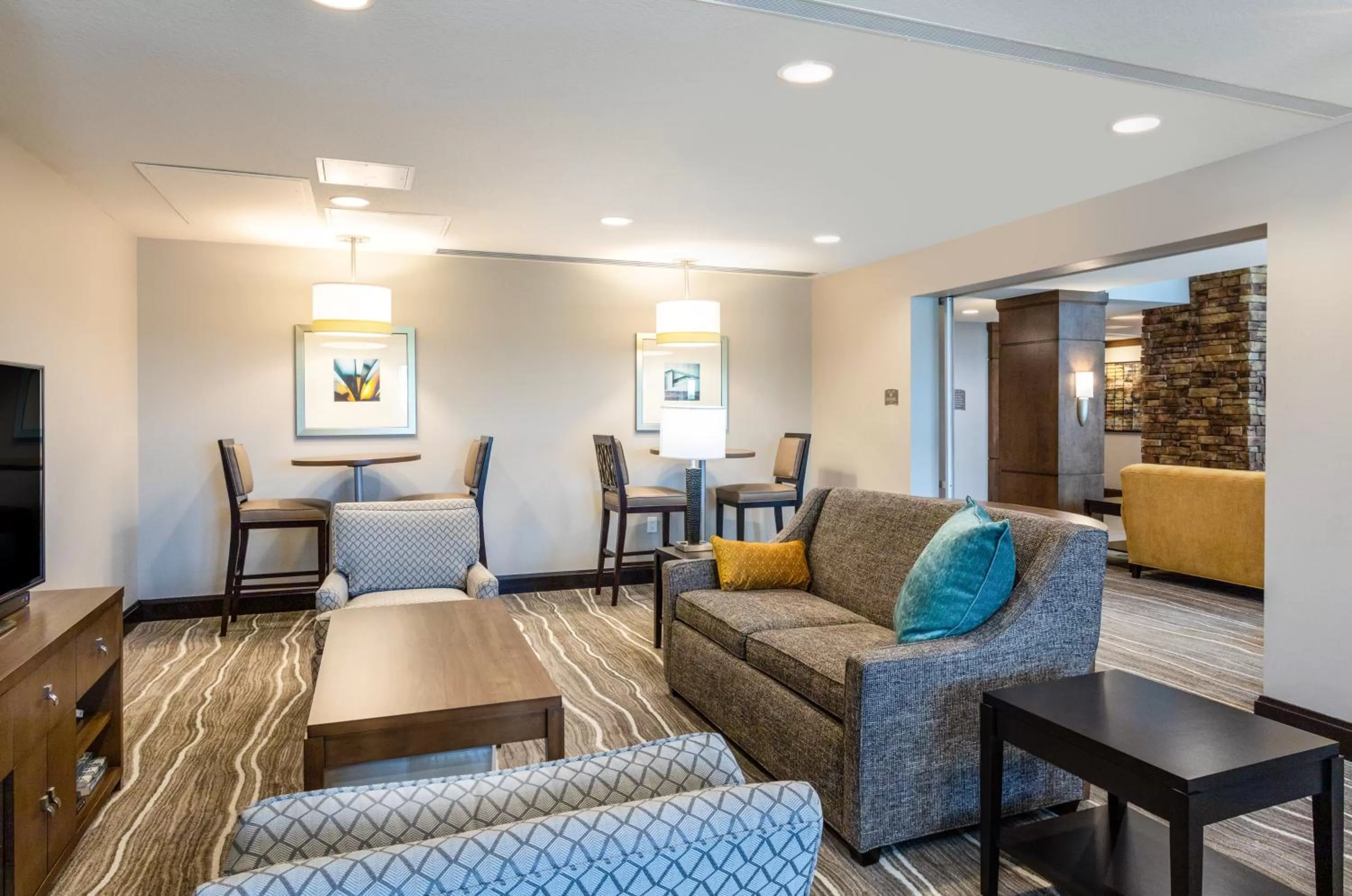 Lobby or reception in Staybridge Suites - Fort Lauderdale Airport - West by IHG