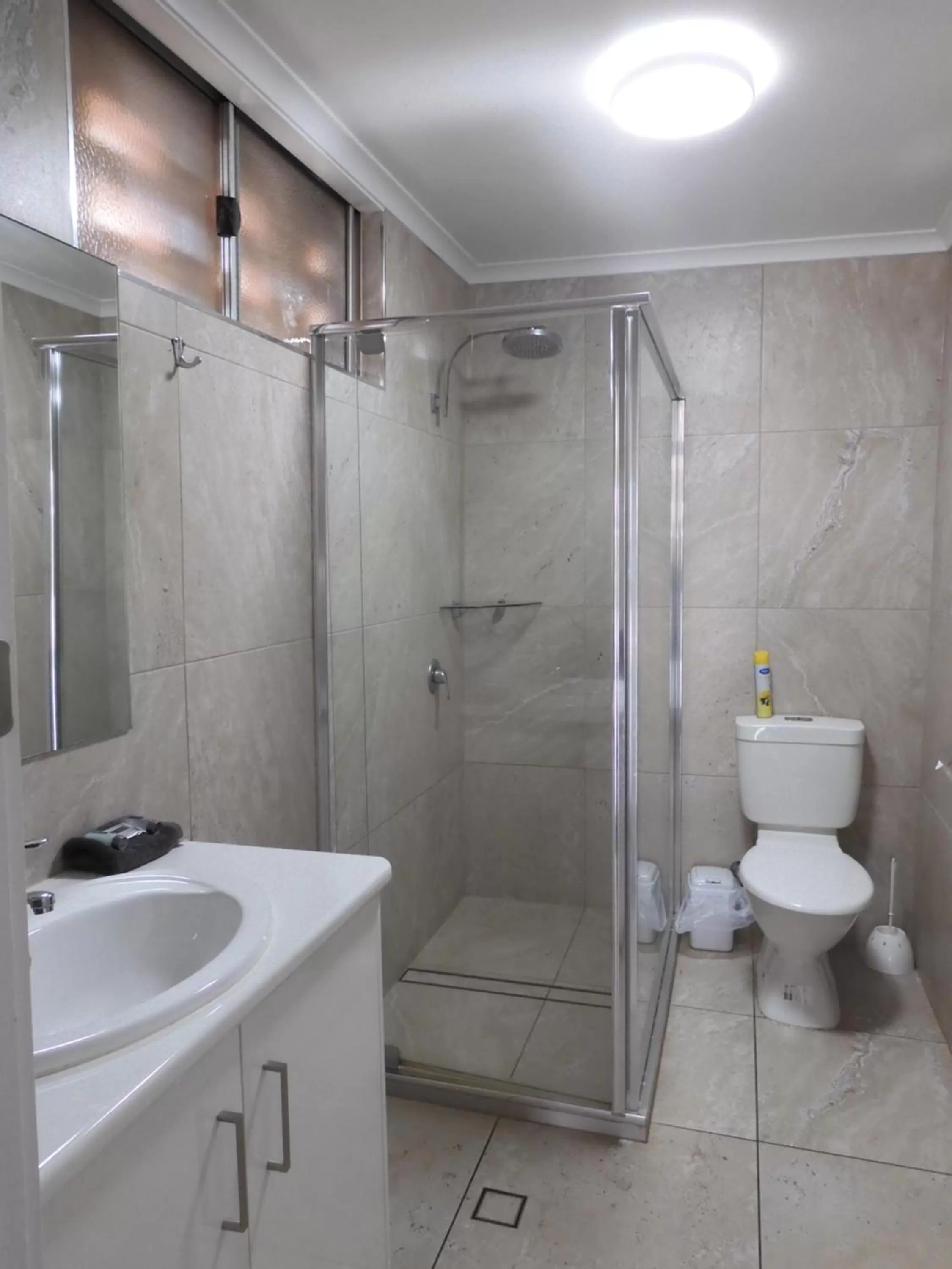 Property building in Dalby Parkview Motel