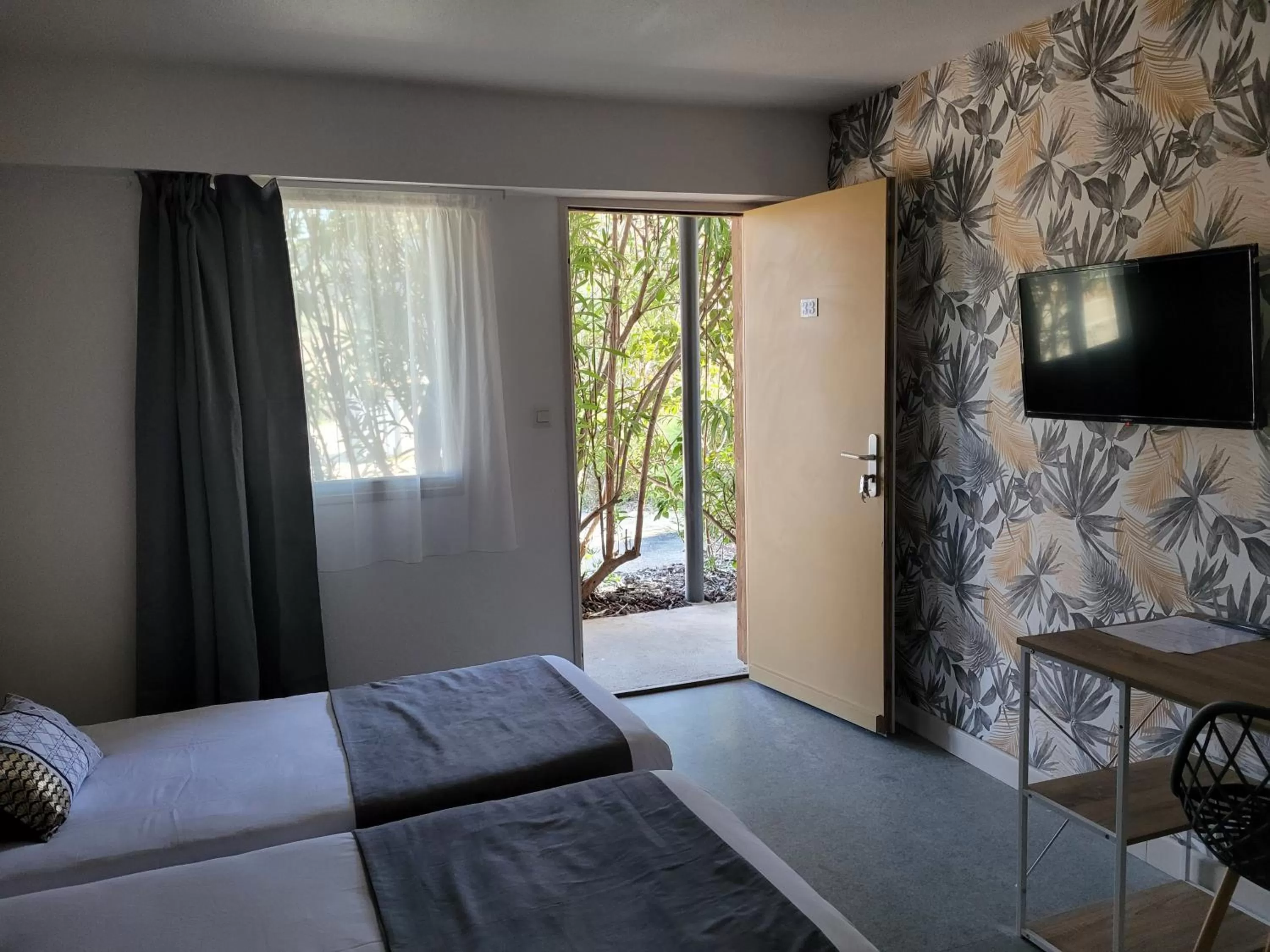 Bed in Hotel Le Vanséen