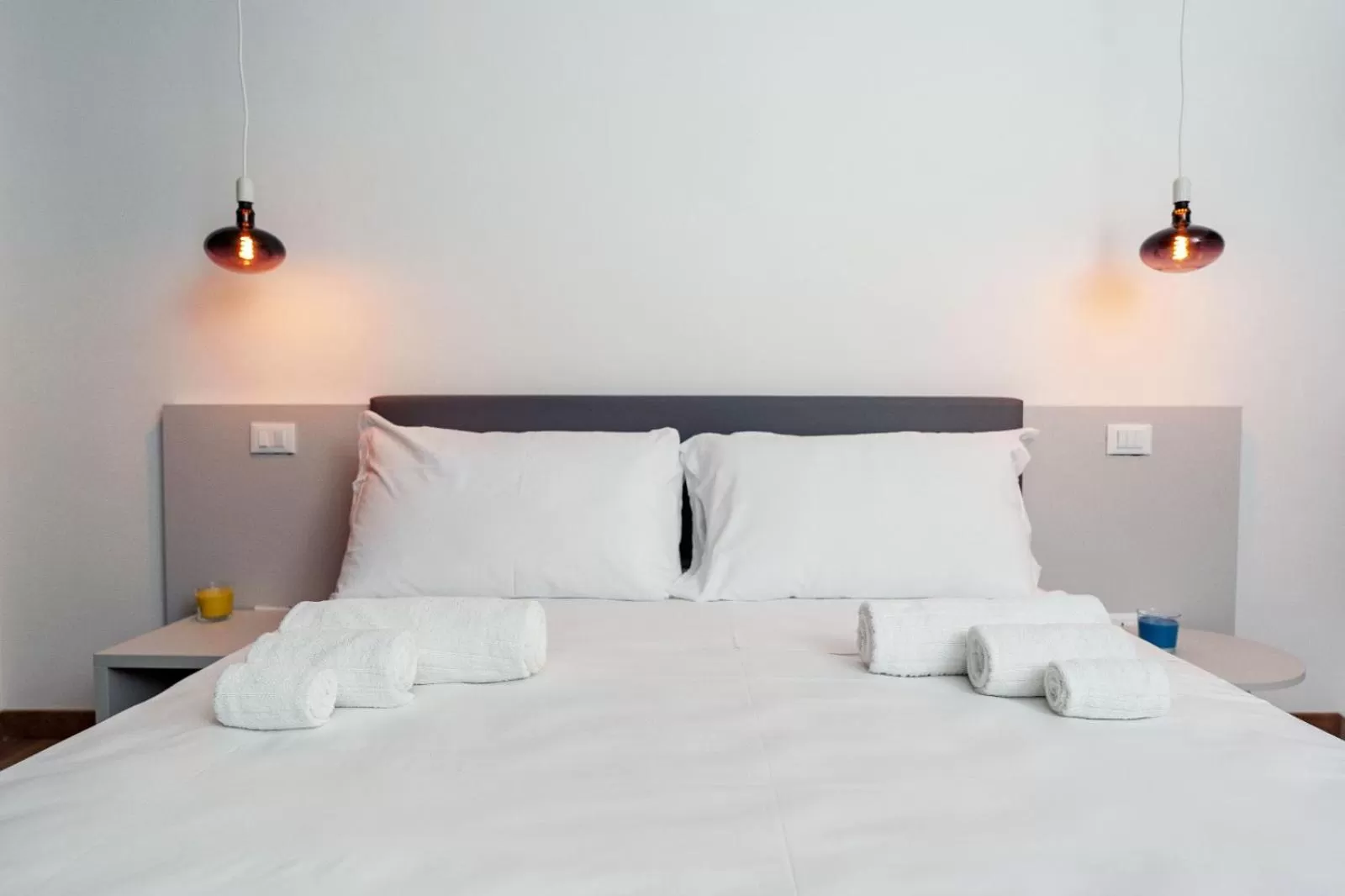 Bed in Sorrento B&amp;D Rooms