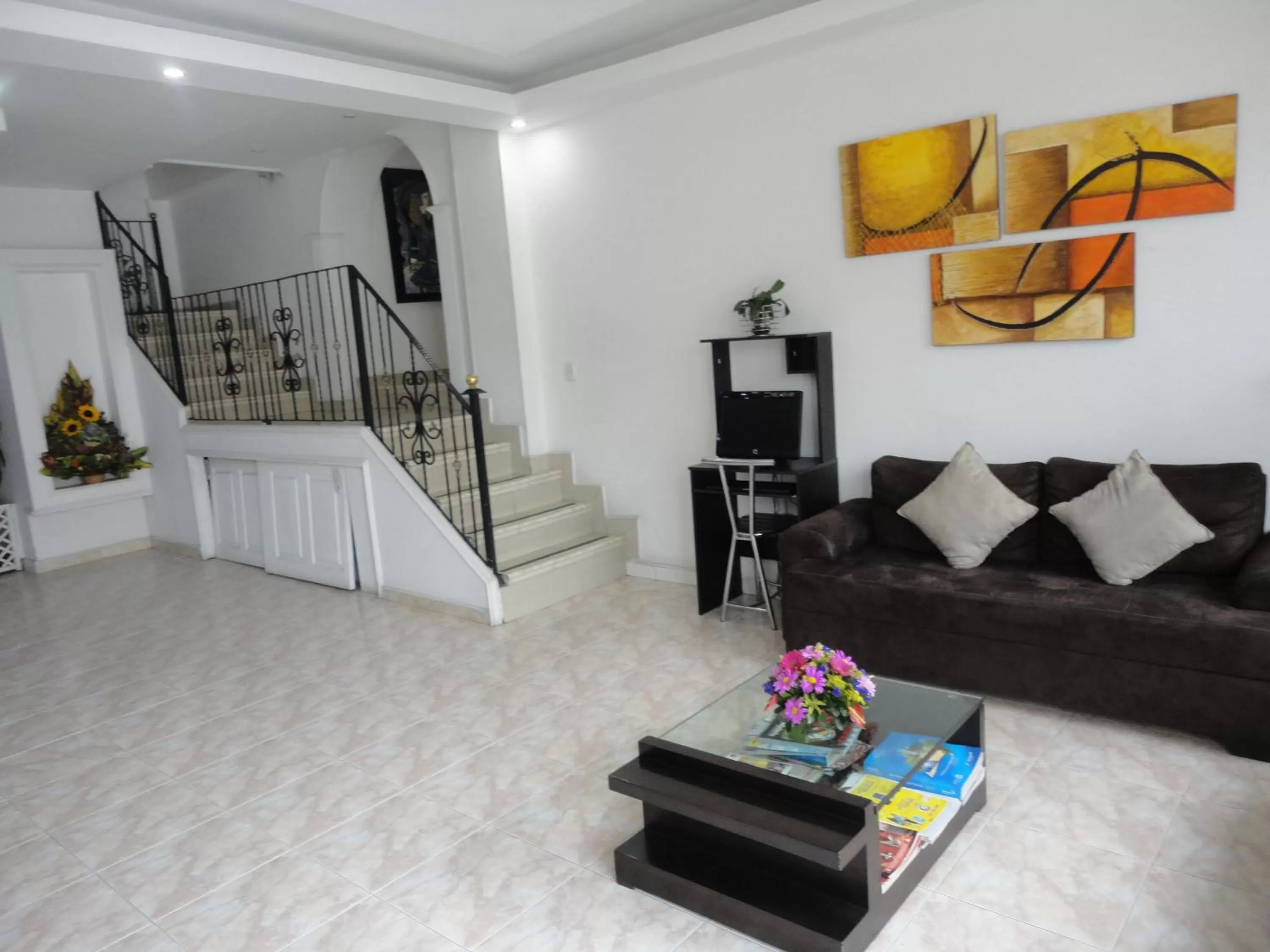 Living room in Hotel Fénix Real Bogotá