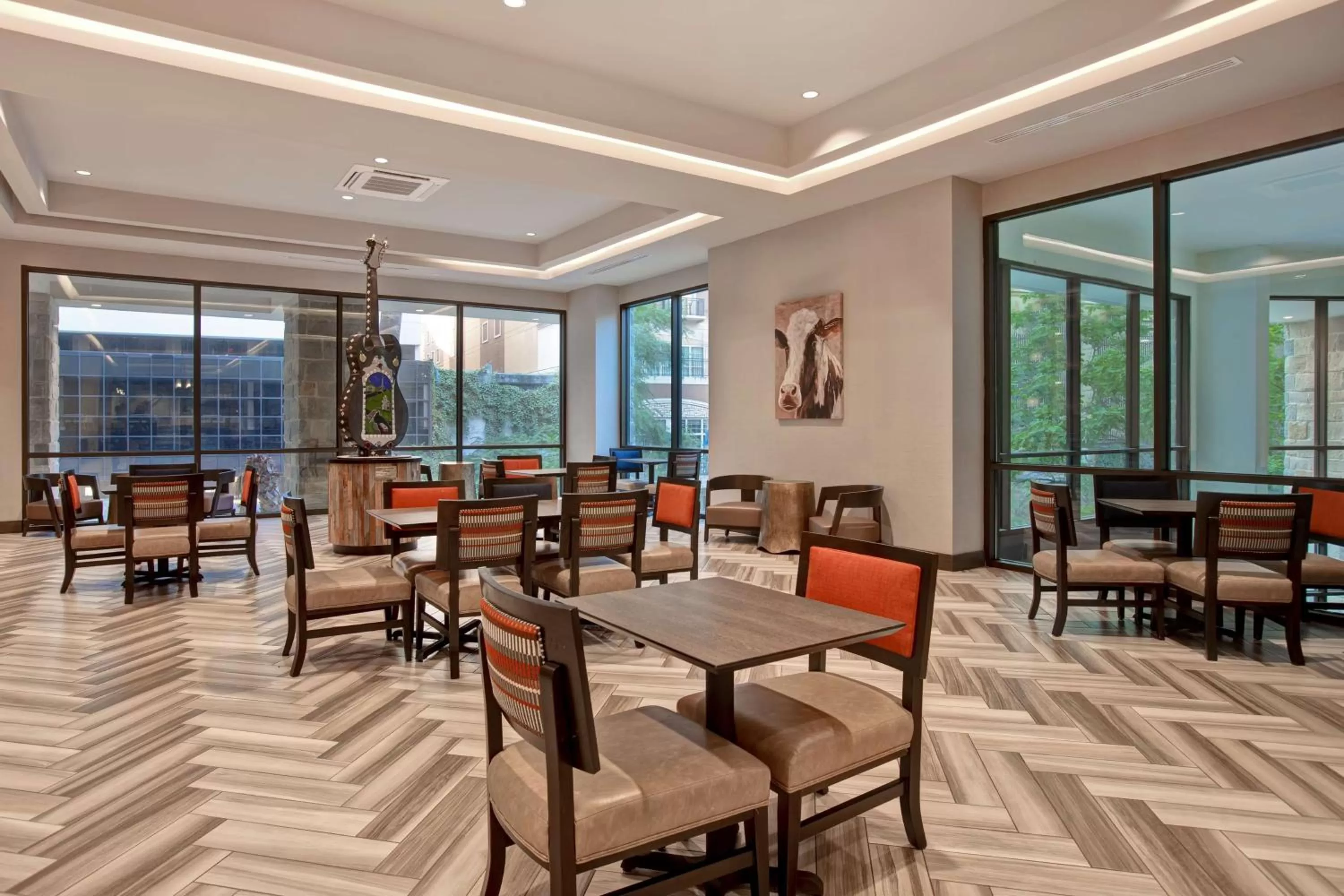 Breakfast in Home2 Suites By Hilton San Antonio on the Riverwalk