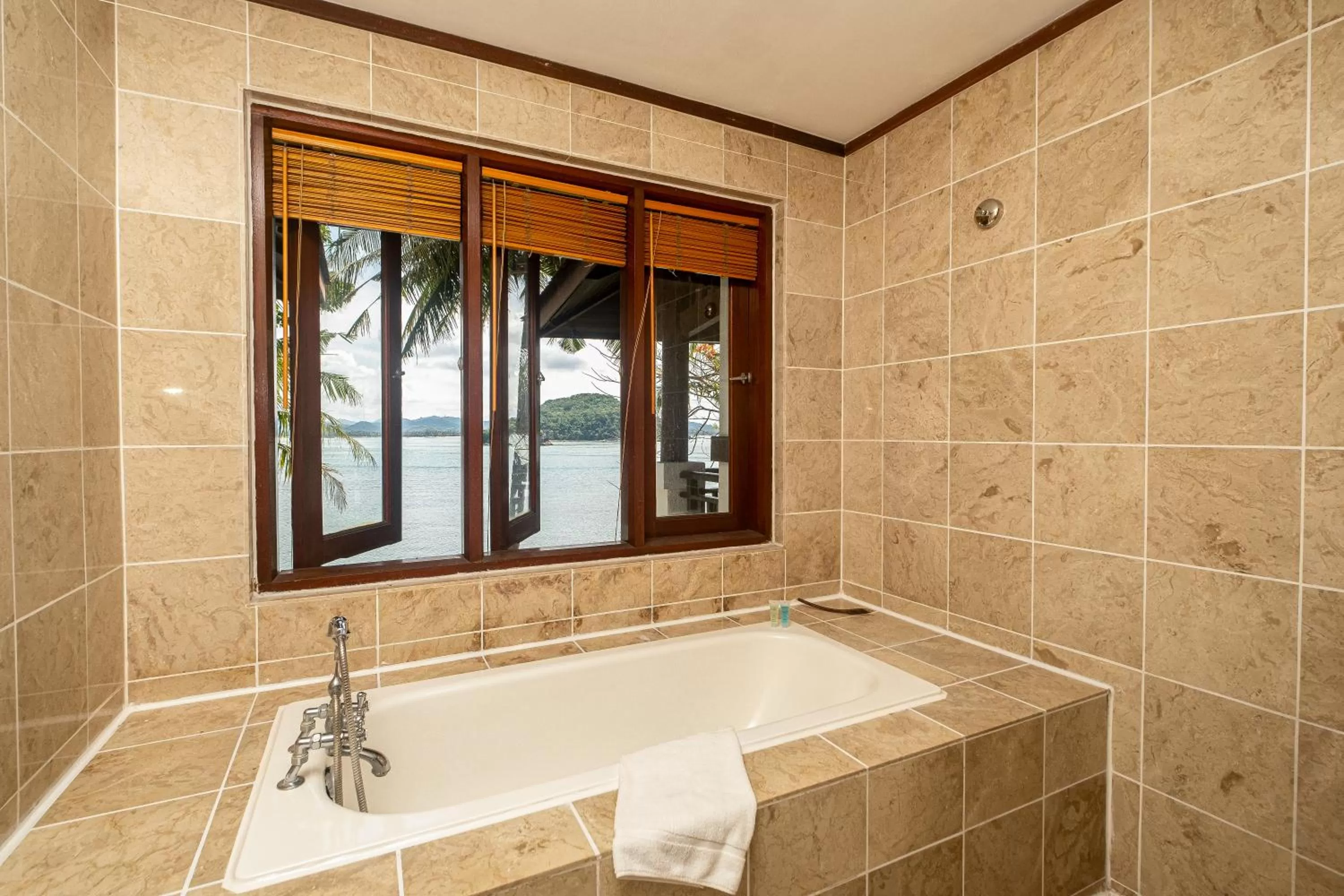 Bathroom in Rebak Island Resort & Marina, Langkawi 大自然 野生动物与美食爱好者的天堂