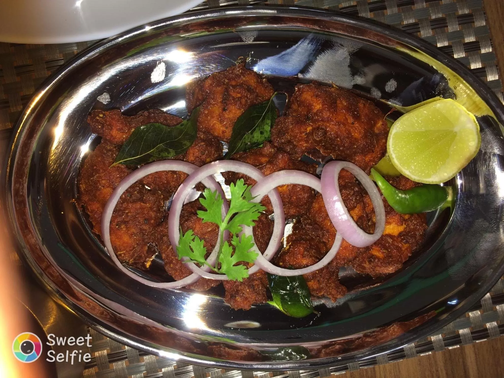 Restaurant/places to eat in ZIBE Salem By GRT Hotels