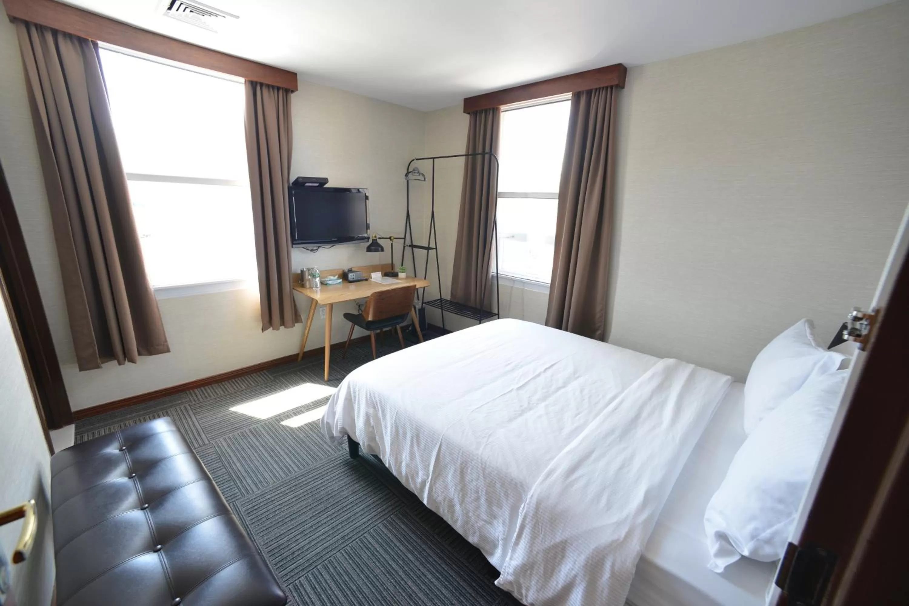 Bedroom, Bed in Hotel Mimosa