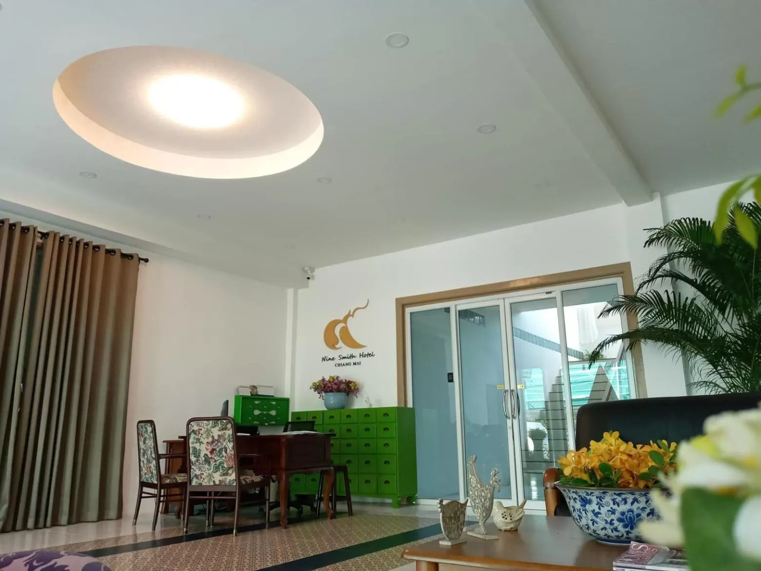Lobby or reception in Nine Smiths Hotels Chiangmai