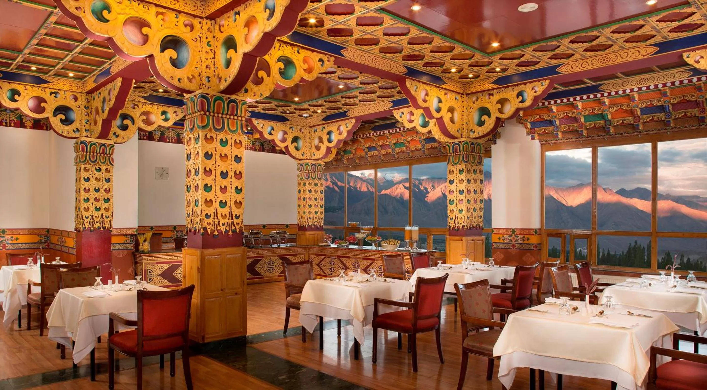 Restaurant/places to eat in The Grand Dragon Ladakh