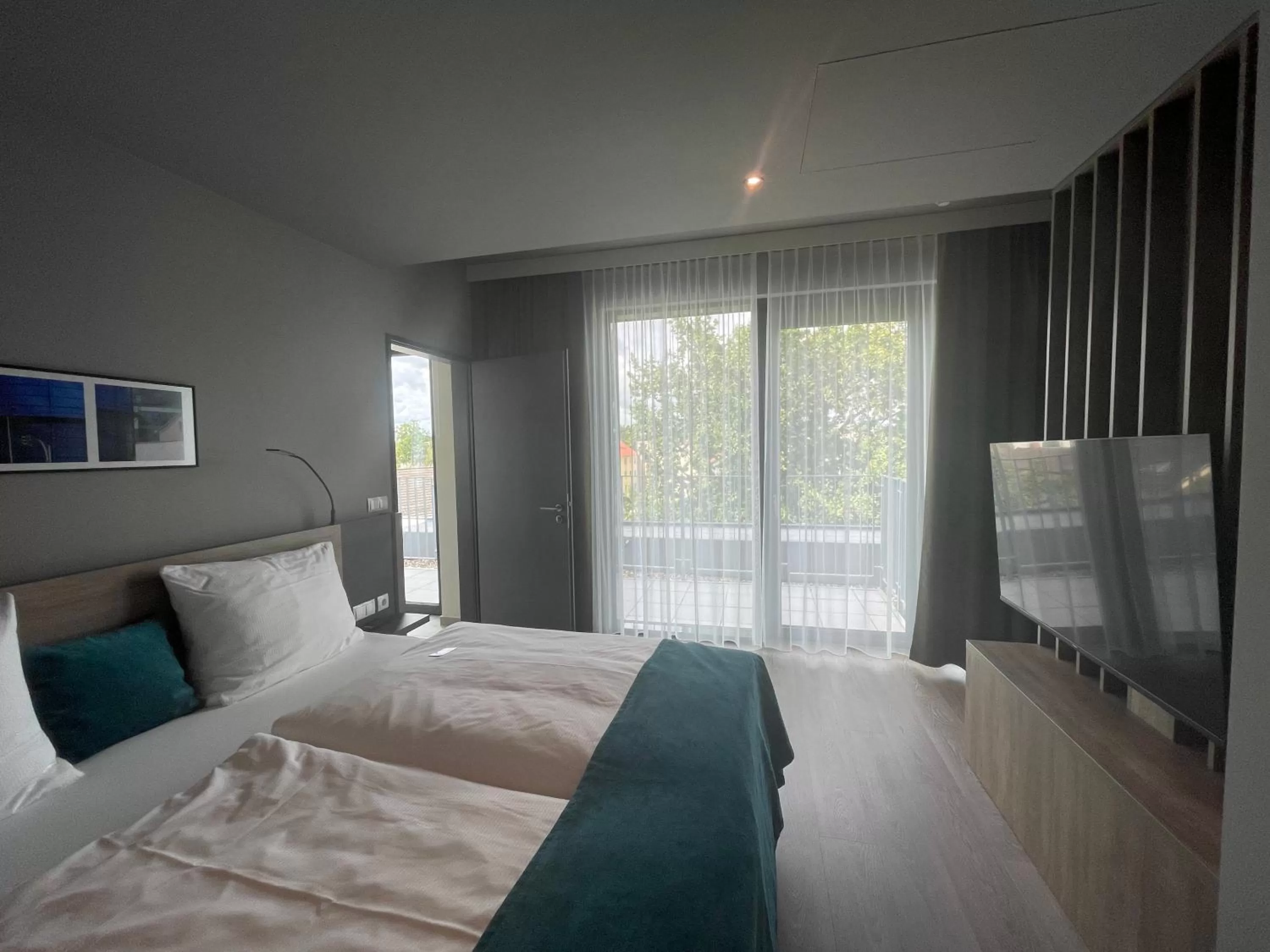 Bed in H24 Stadthotel Bernau