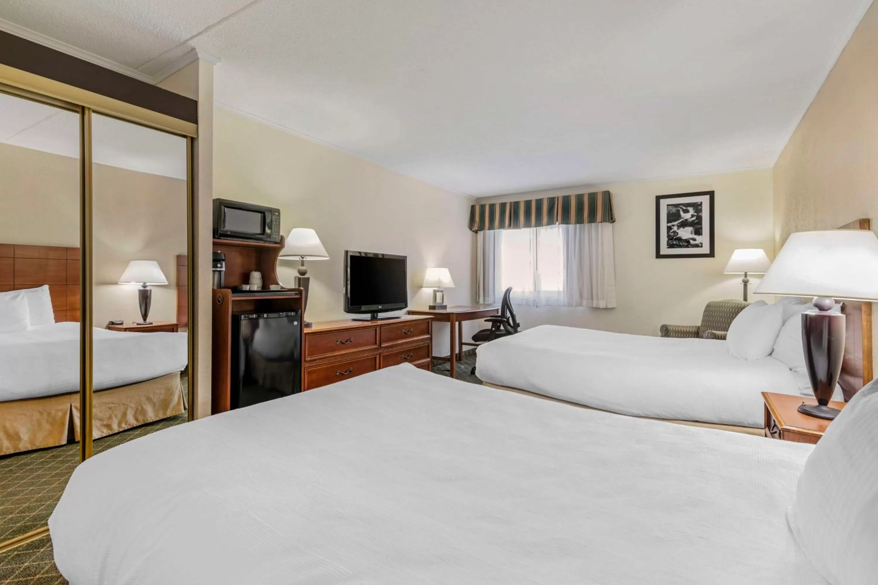 Bedroom, Bed in Best Western Plus Augusta Civic Center Inn