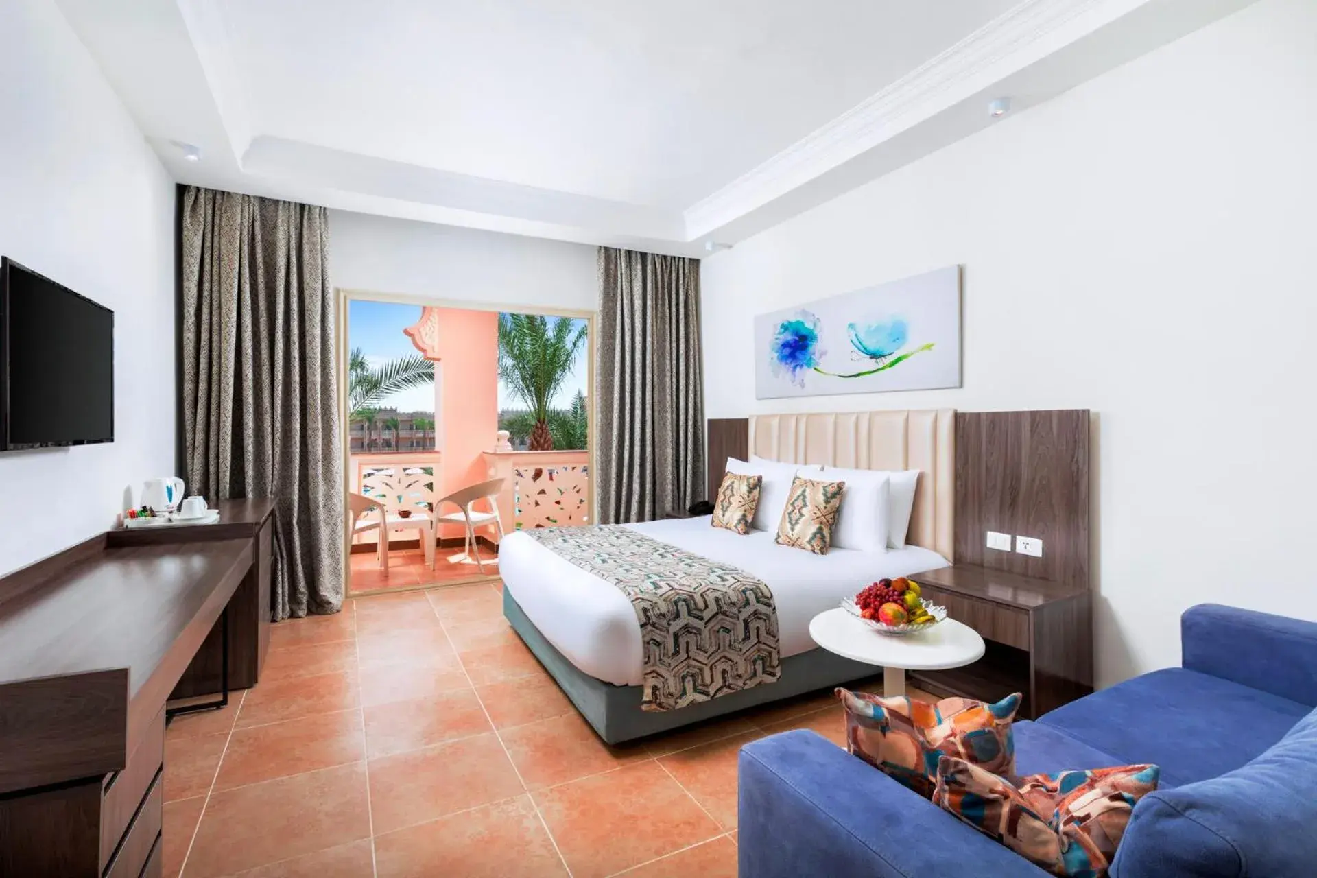 Deluxe Triple Room in Albatros Palace Resort (Families and Couples Only) Deluxe Triple Room in Albatros Palace Resort (Families and Couples Only)