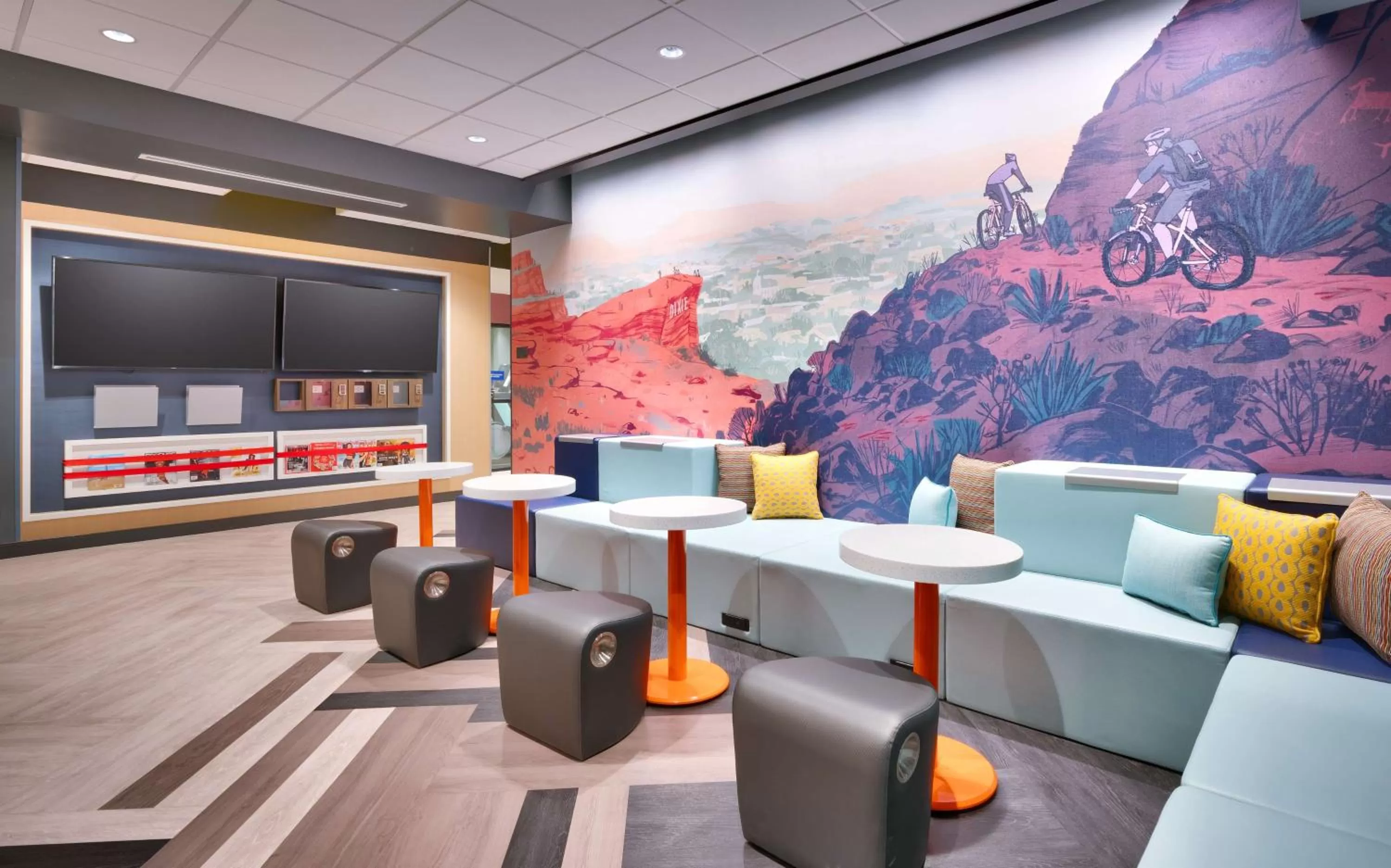 Lobby or reception in Tru By Hilton St. George