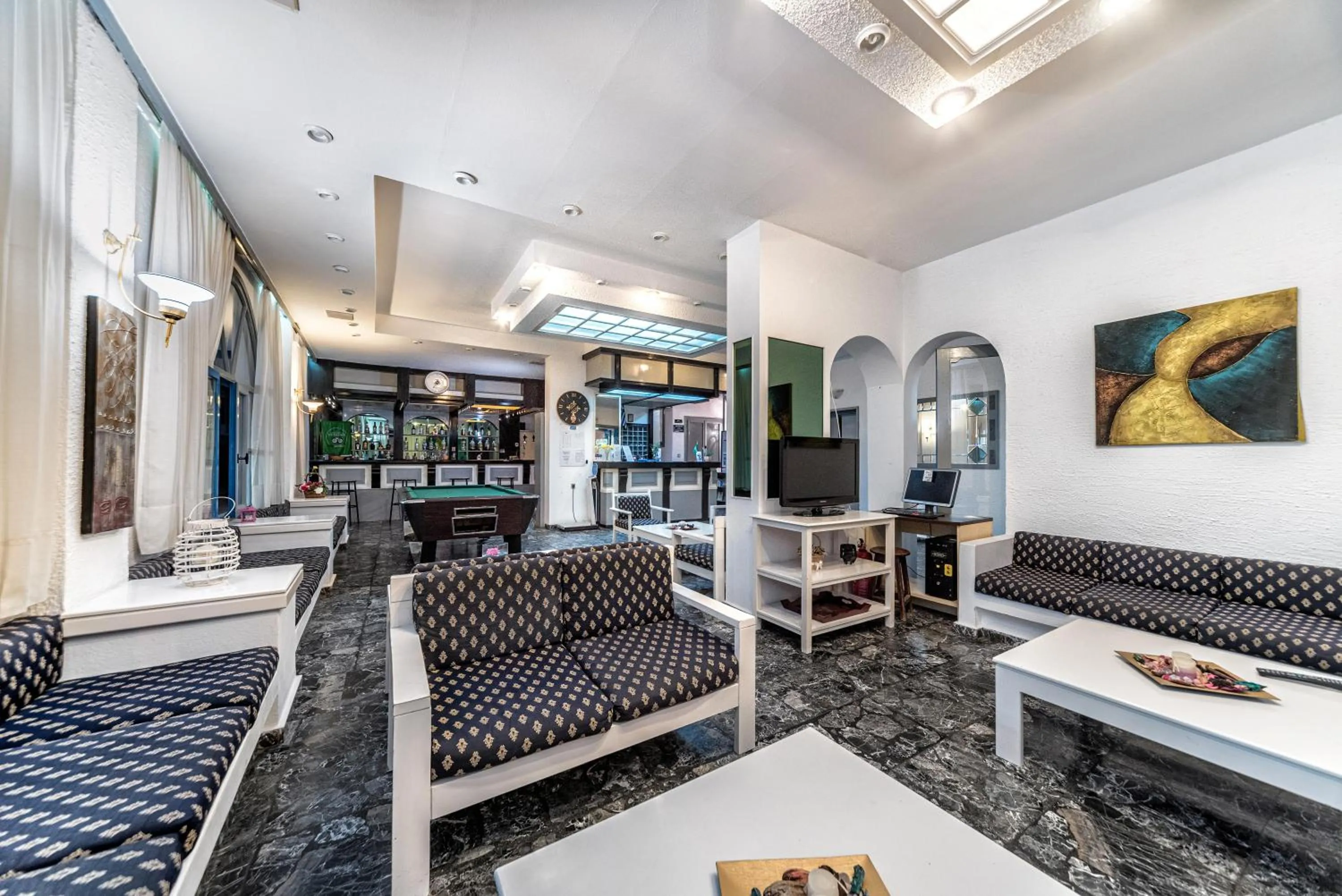 Lobby or reception in Hotel Iro