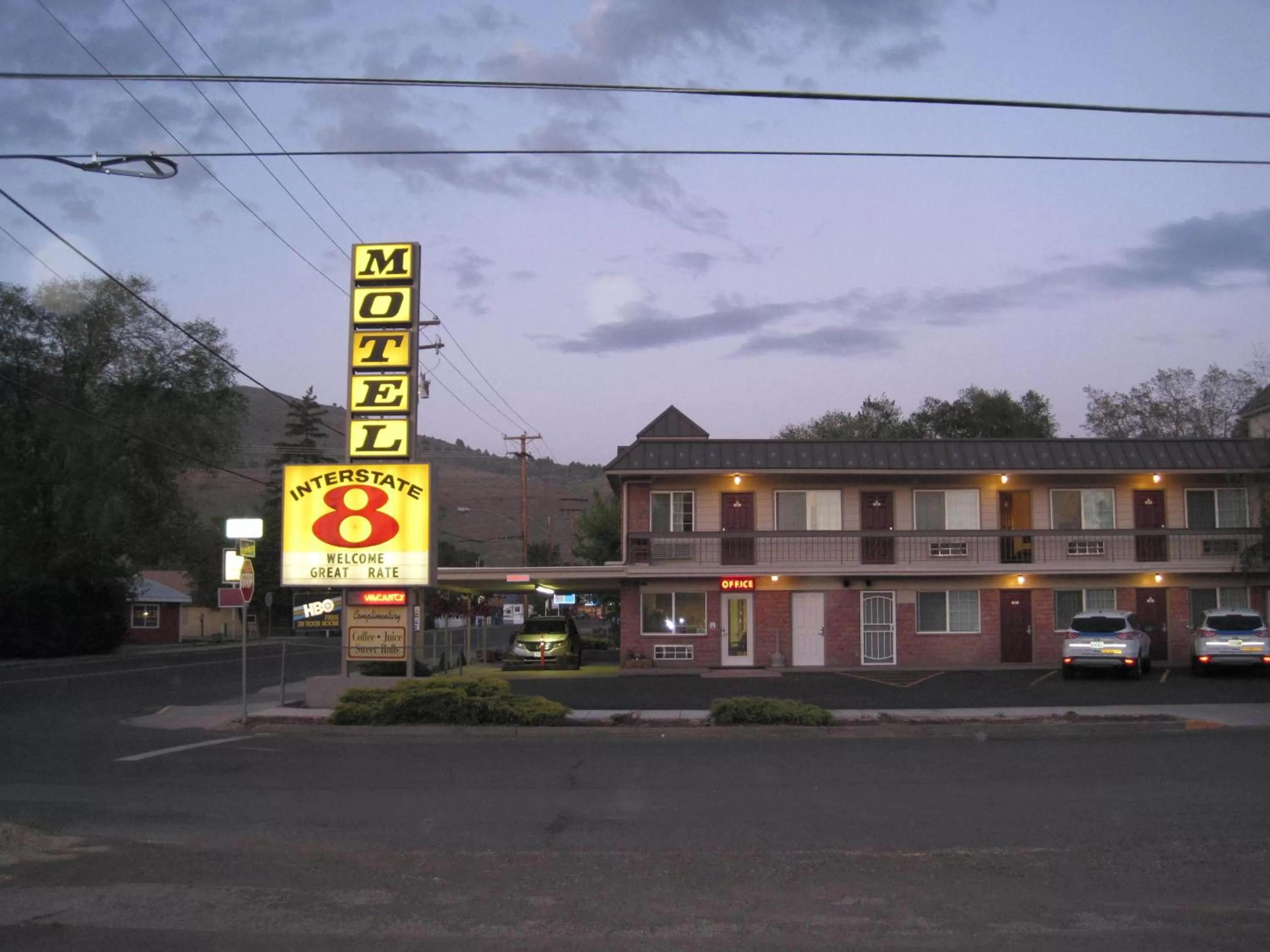 Night in Interstate 8 Motel