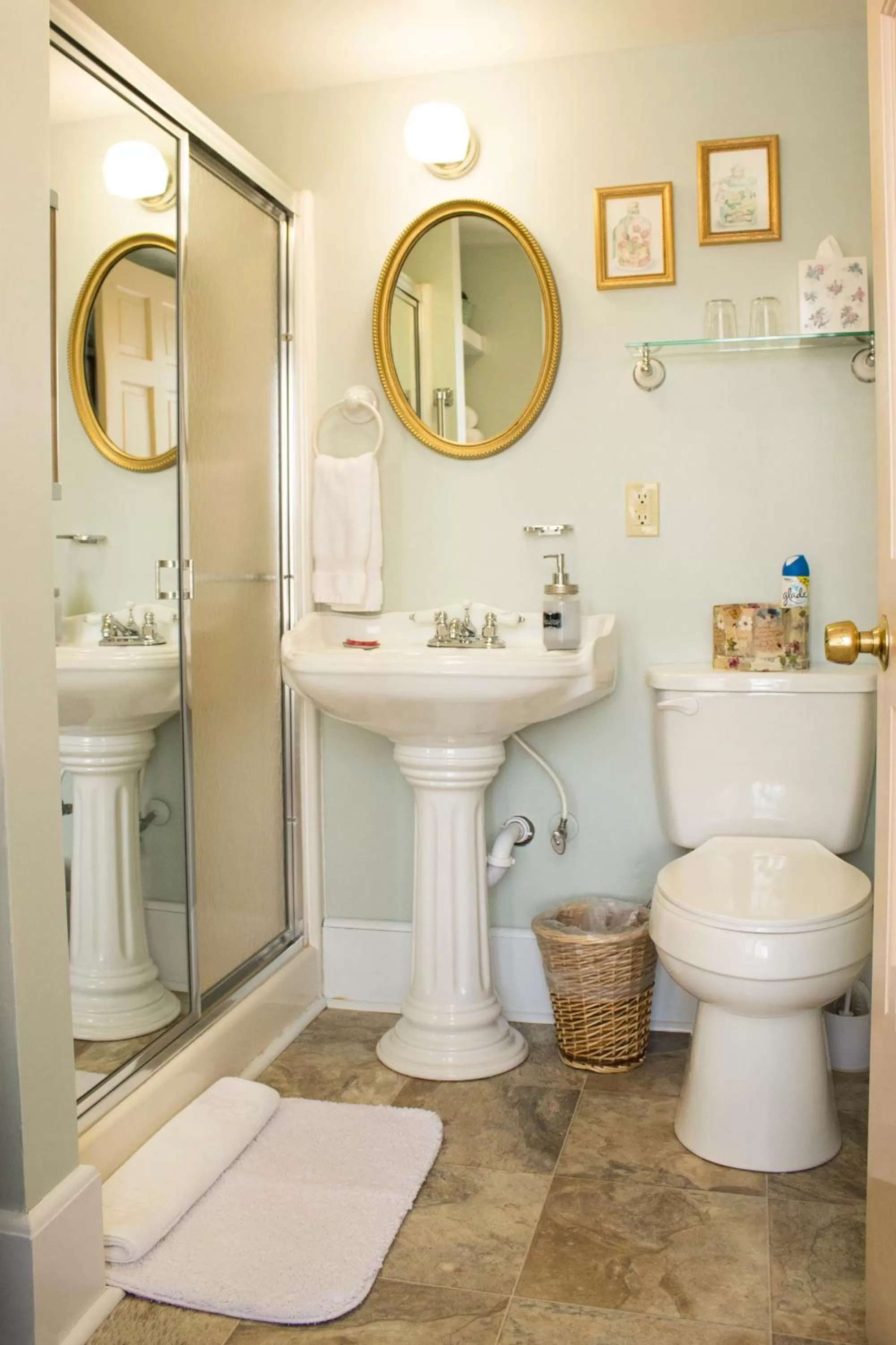 Bathroom in Wildflower Bed and Breakfast