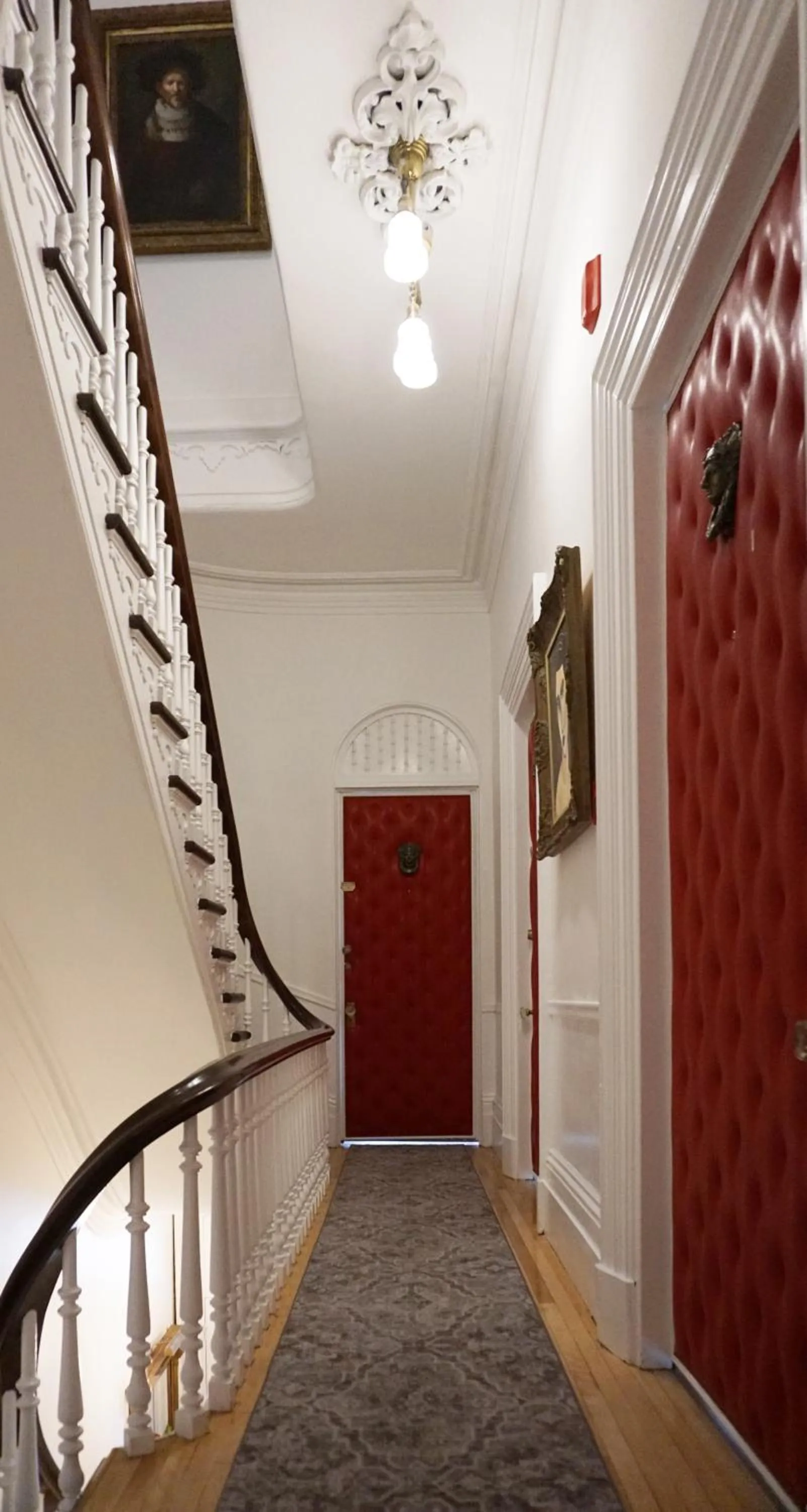 Decorative detail in Hôtel Marie-Rollet