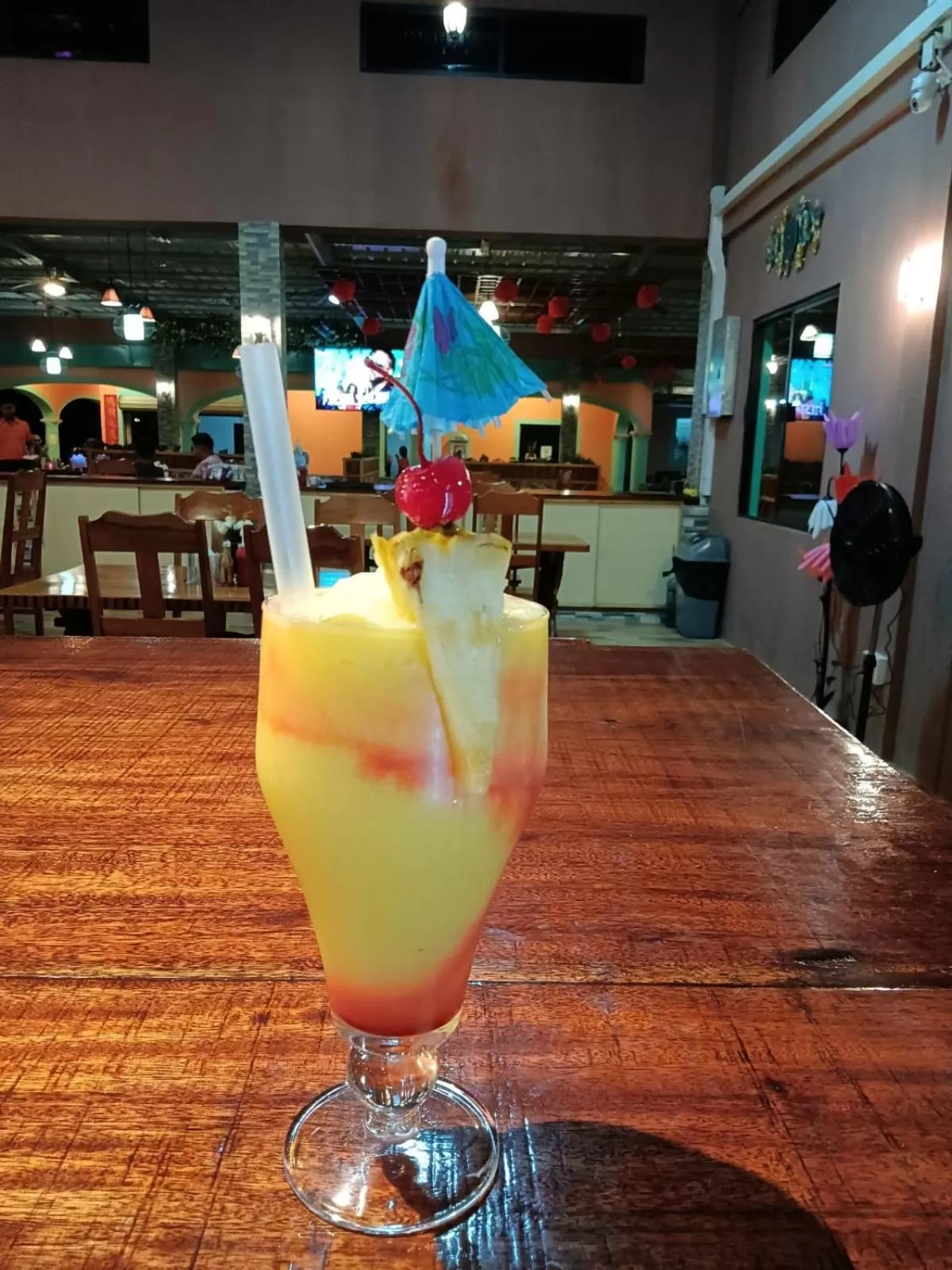 Restaurant/places to eat in Sunshine View Hotel and Restaurant