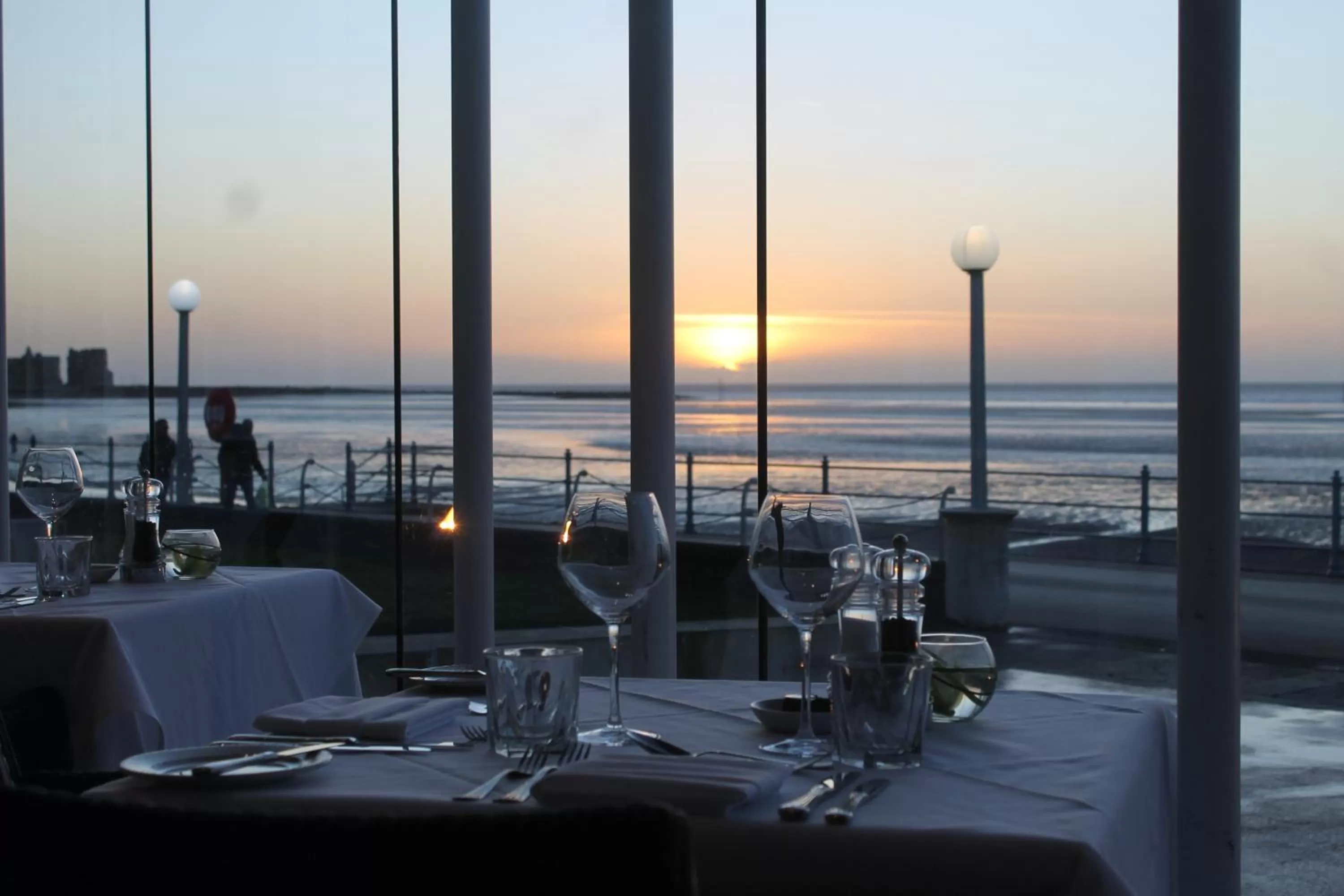 Restaurant/places to eat in The Midland