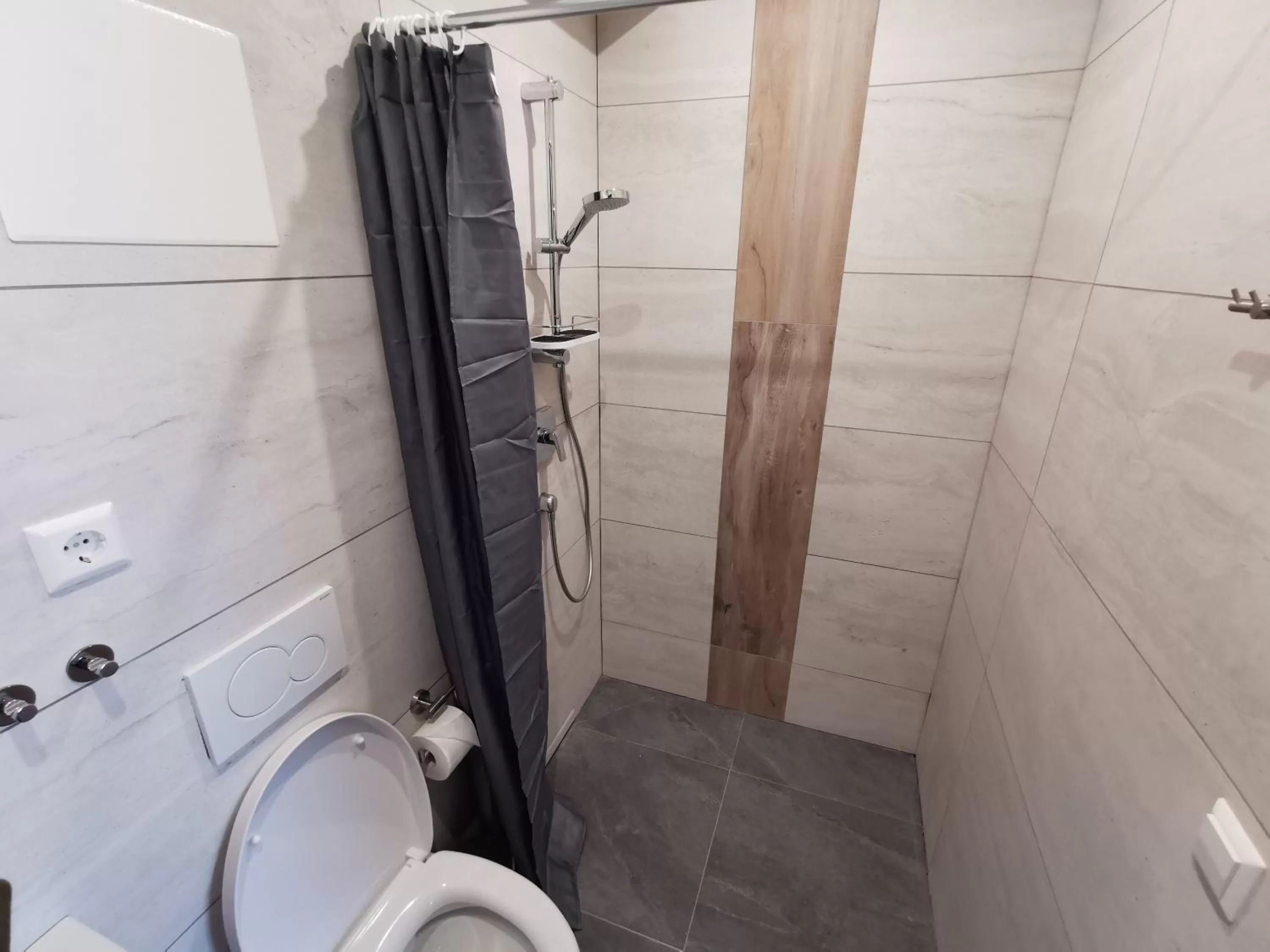 Shower in HP Apartments