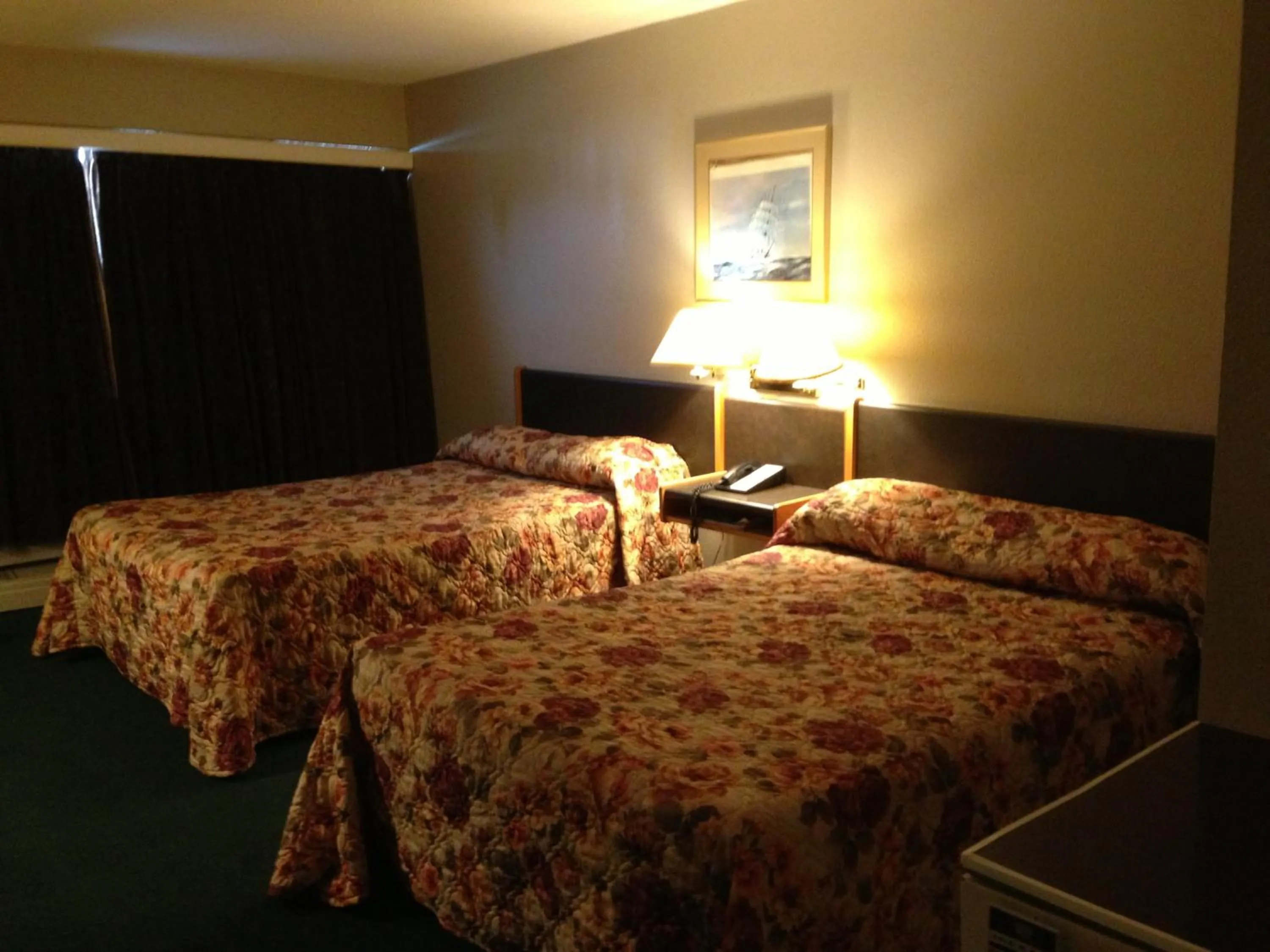 Bed in Moby Dick Inn