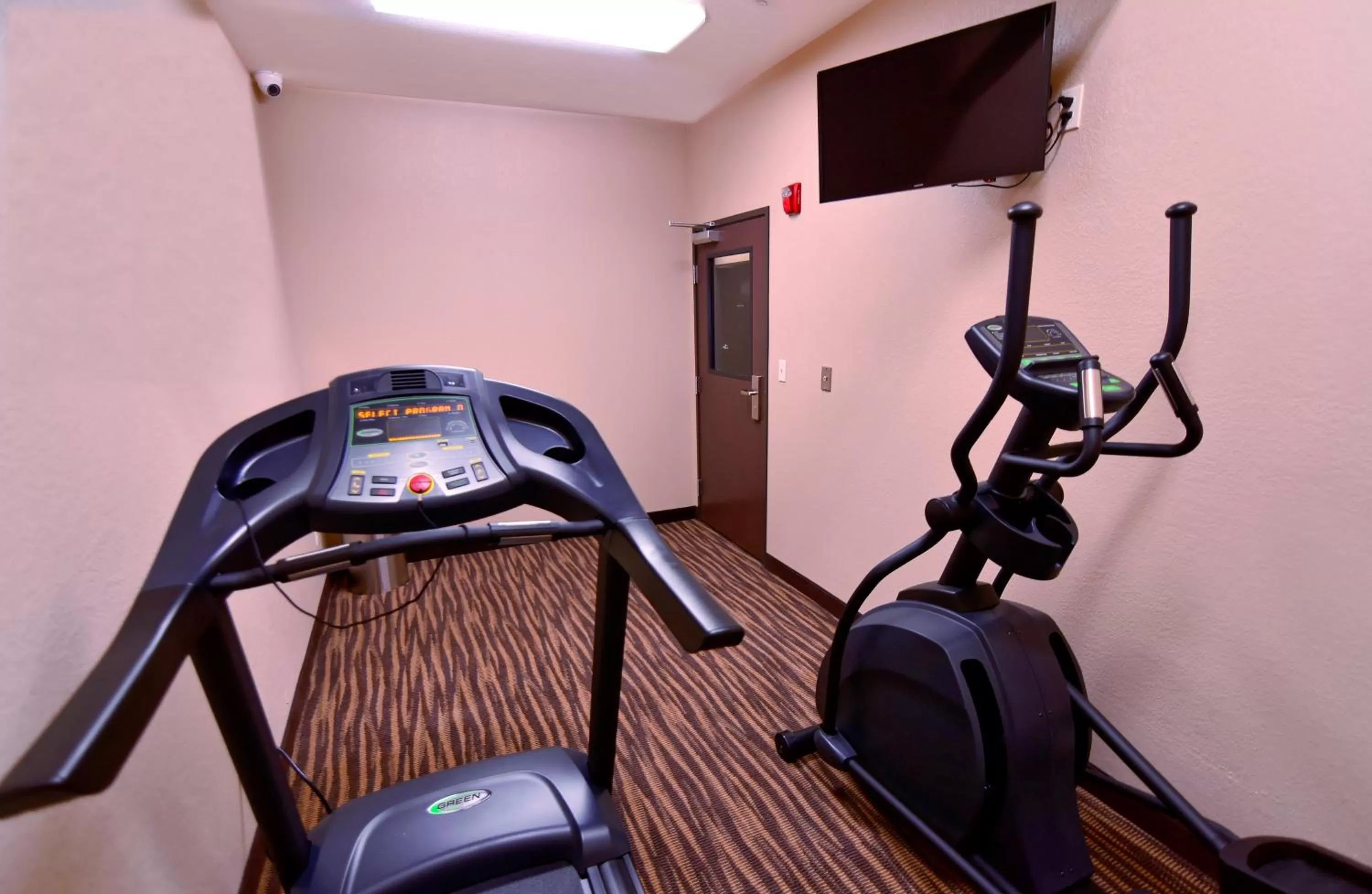 Fitness centre/facilities in Cobblestone Inn & Suites - Monticello