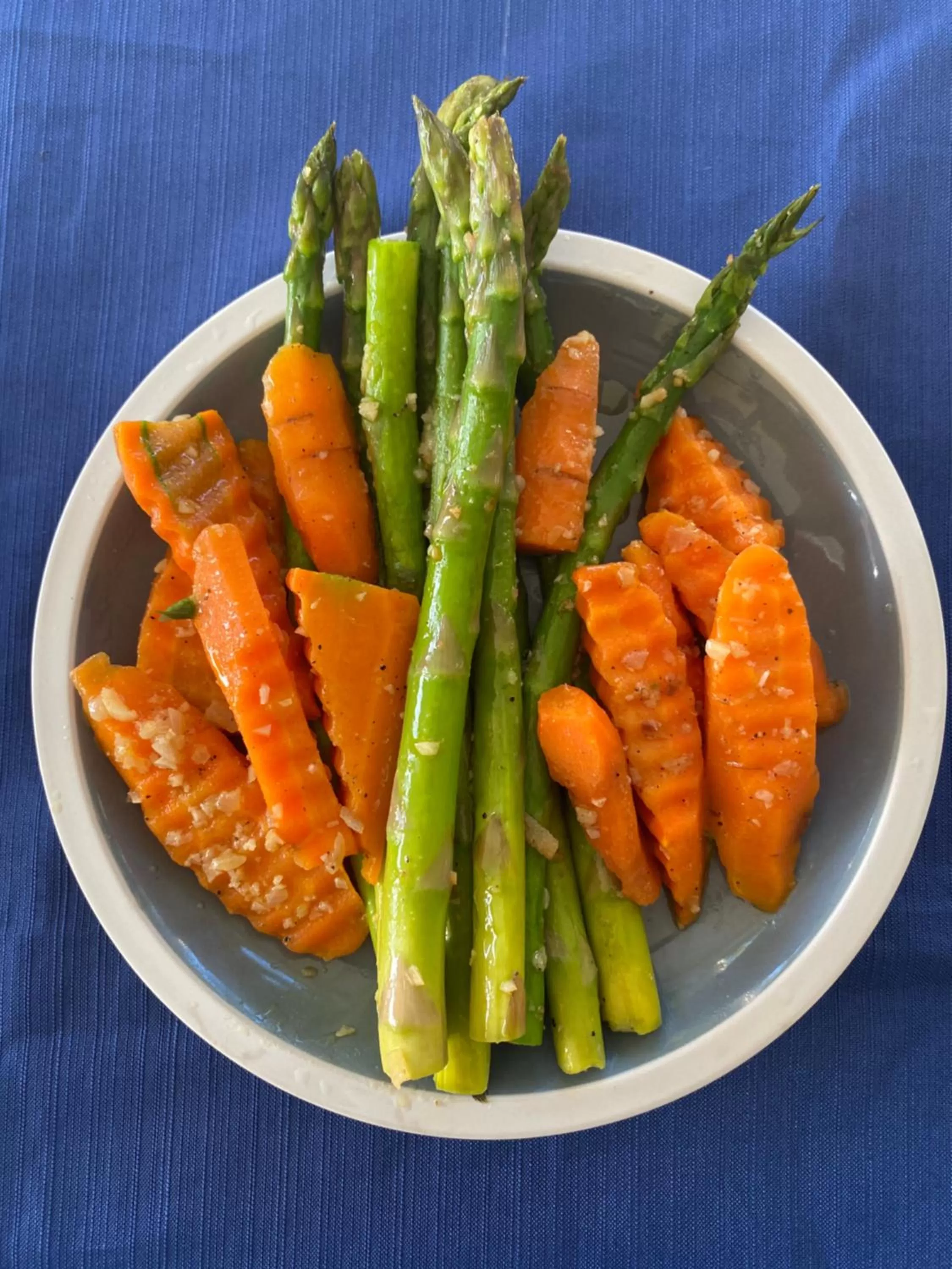 Restaurant/places to eat, Food in The Blue Orchid B&B