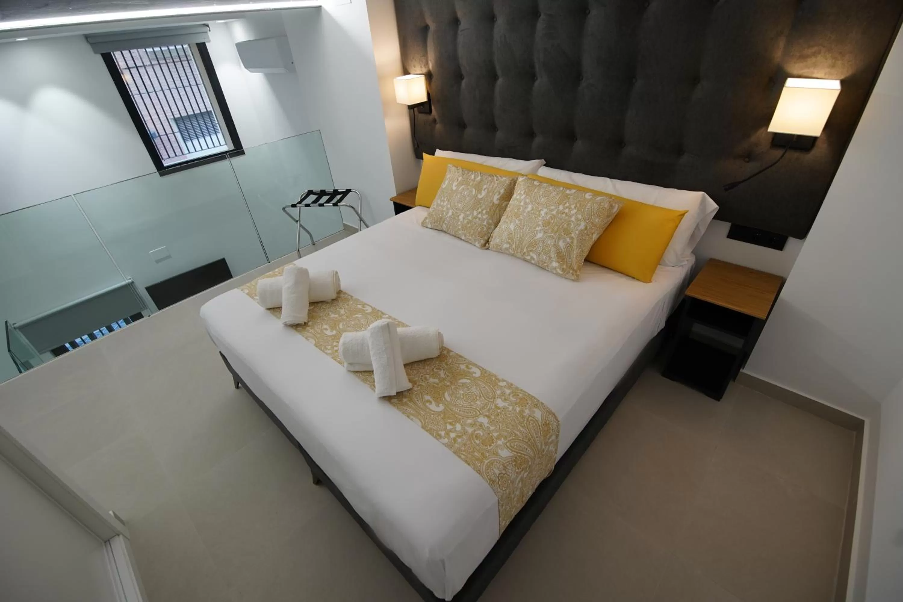 Bed in BET Apartments - Suites Puerto Valencia