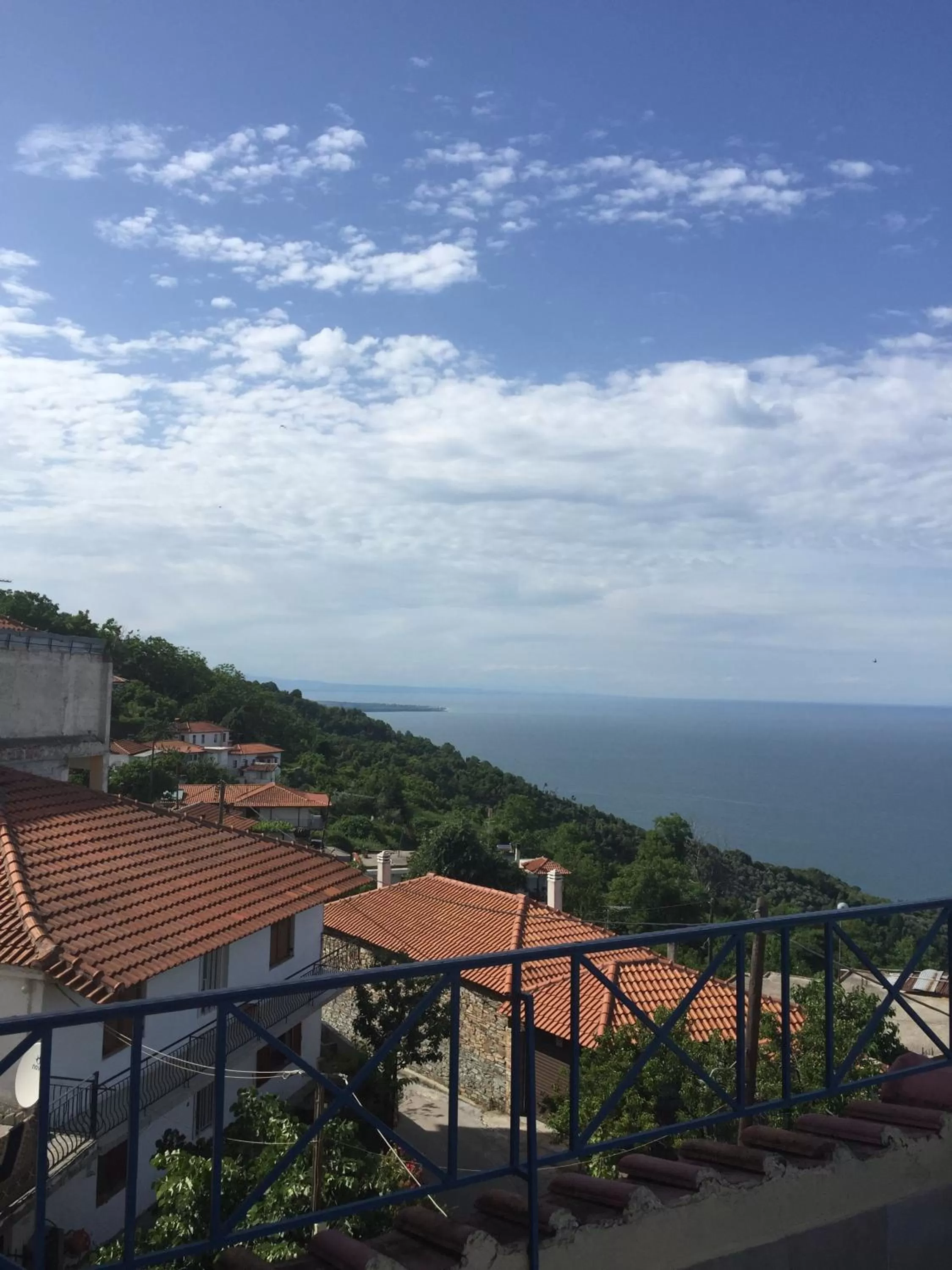 Day in Hotel Christina - Happy Days