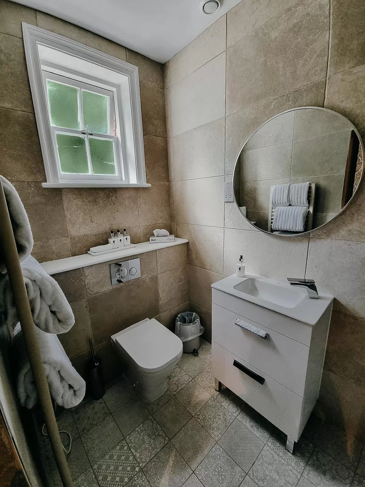 Toilet, Bathroom in Verzon House