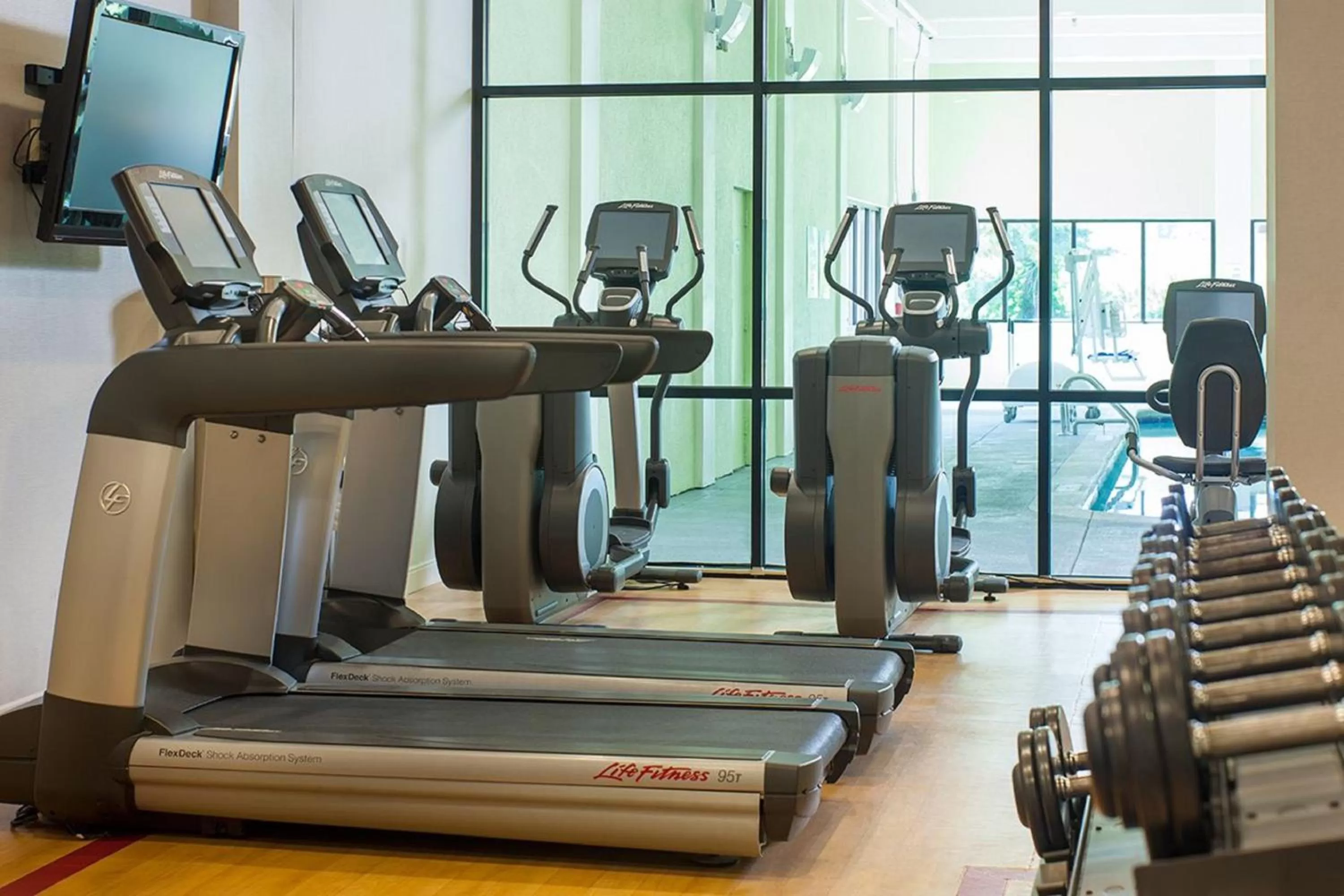 Fitness centre/facilities in Holiday Inn Hartford Downtown Area by IHG