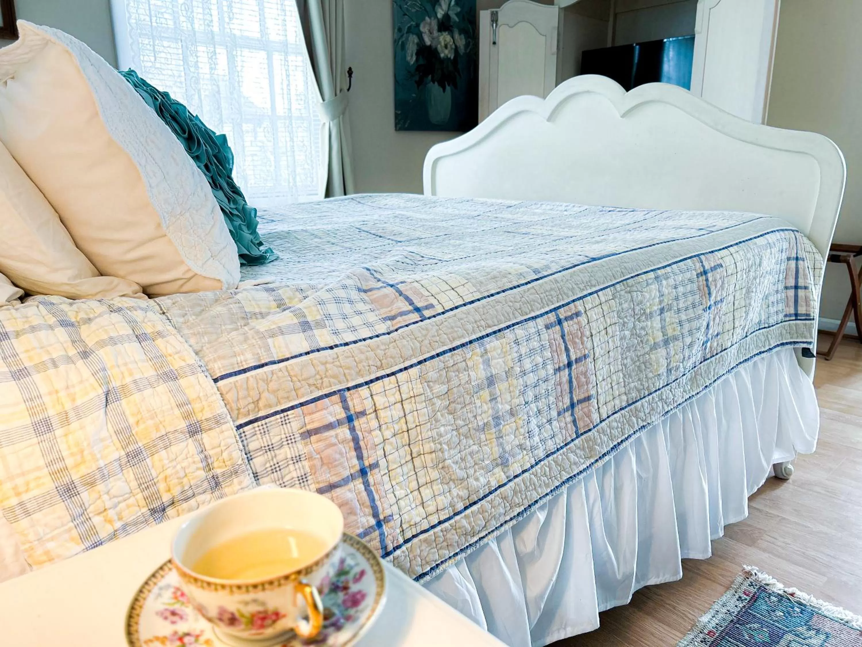 Bed in The Borland House Inn