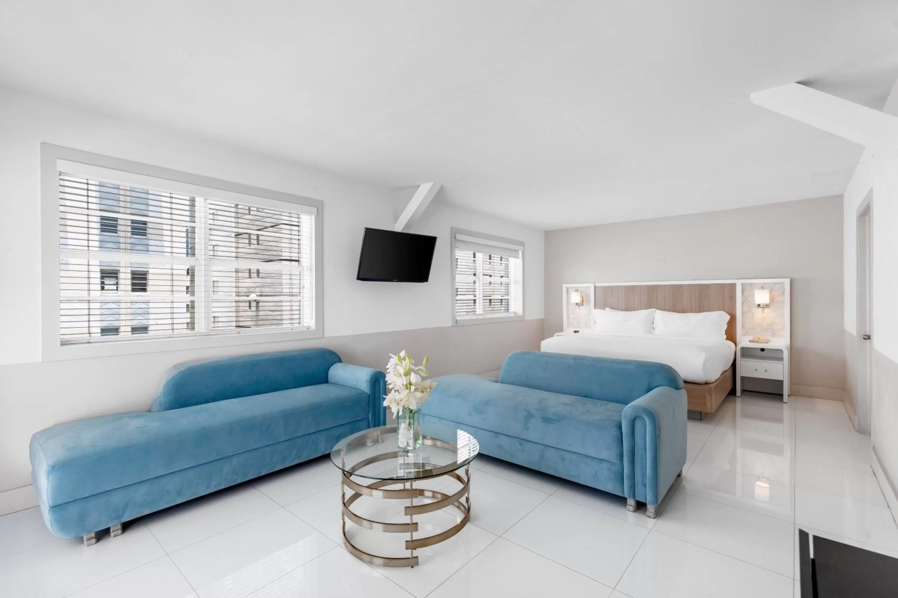 Townhouse by Luxurban