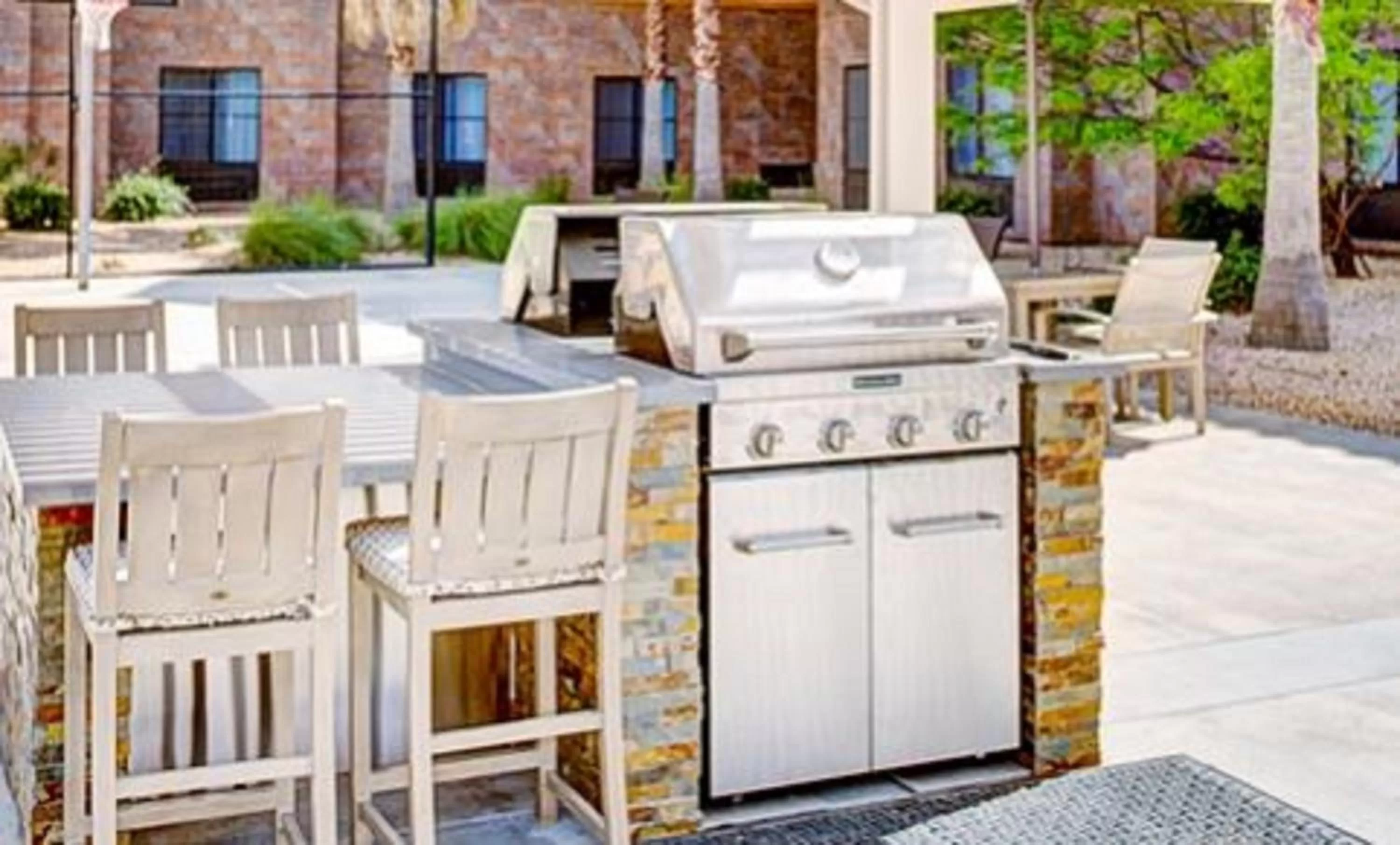 BBQ facilities in Homewood Suites Lancaster