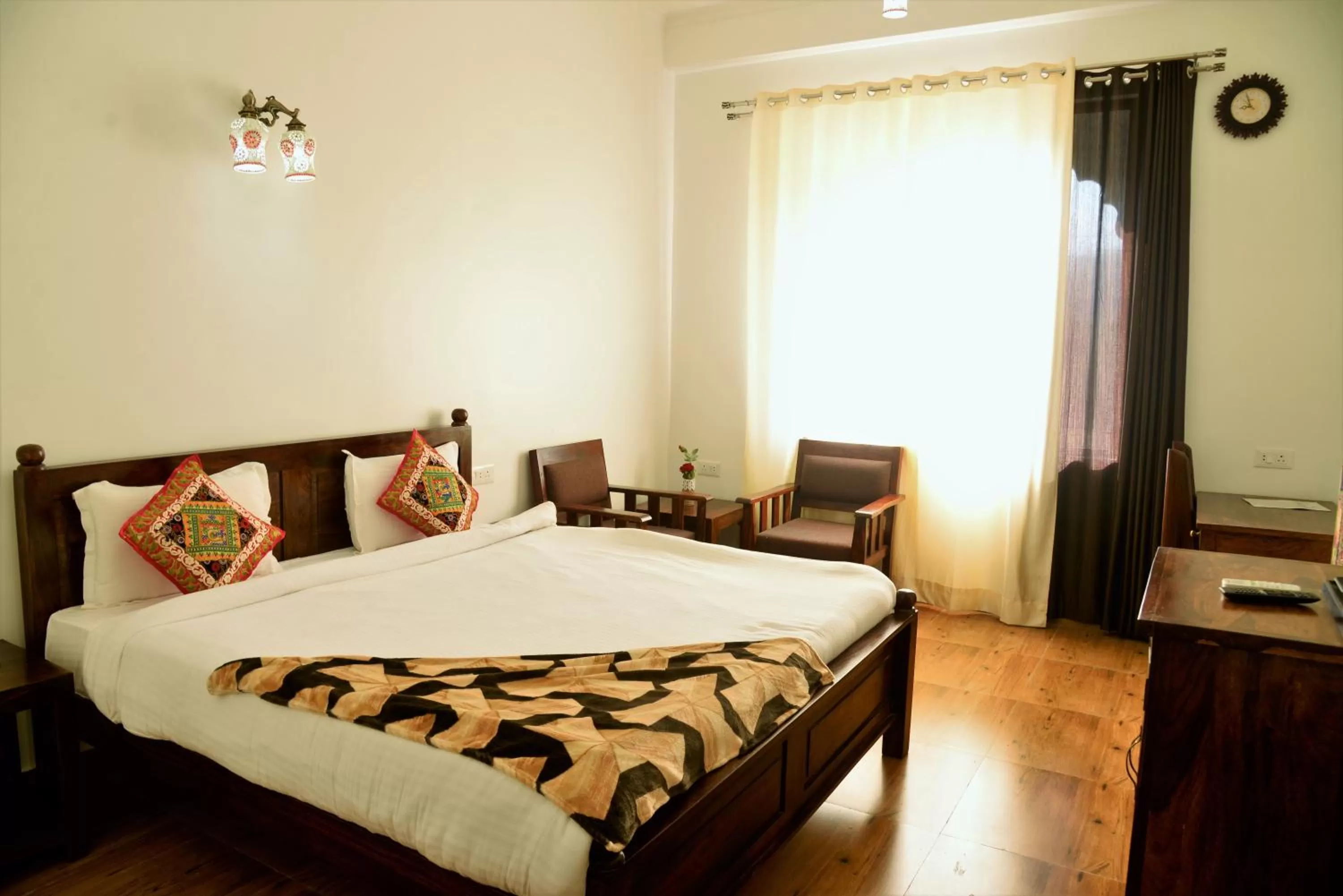 Property building in Omak Tiger Seven