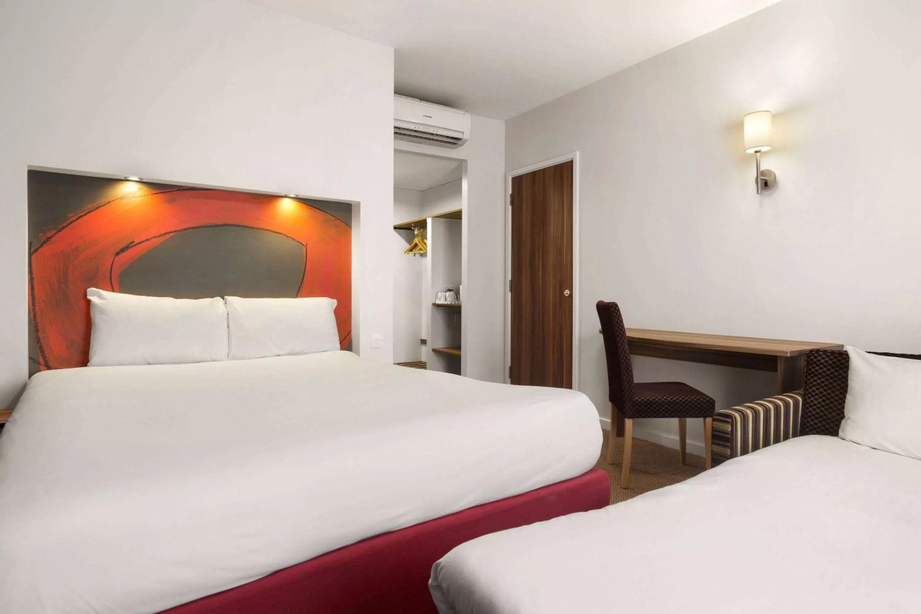 Ramada London Stansted Airport
