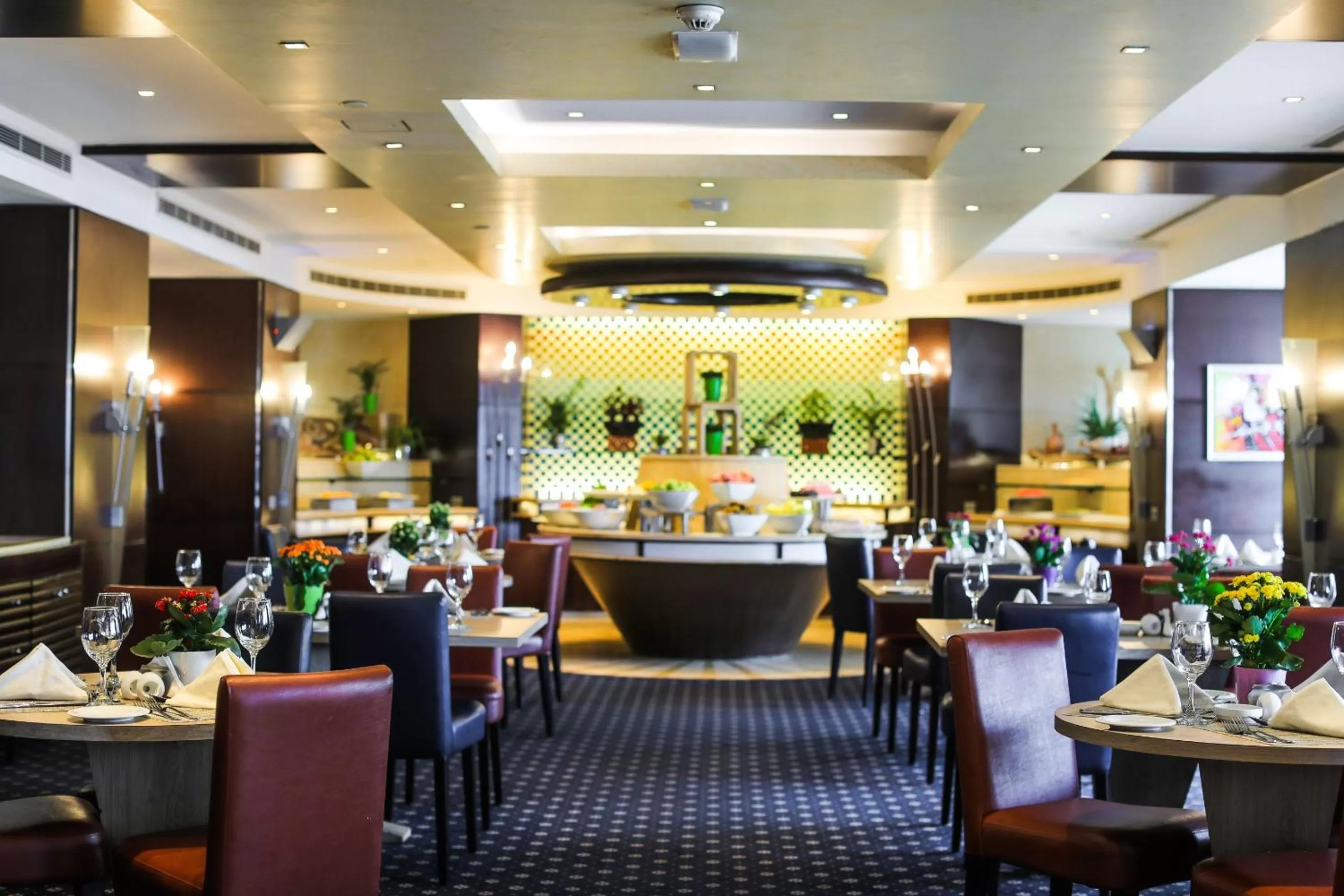 Restaurant/places to eat in Raouche Arjaan by Rotana