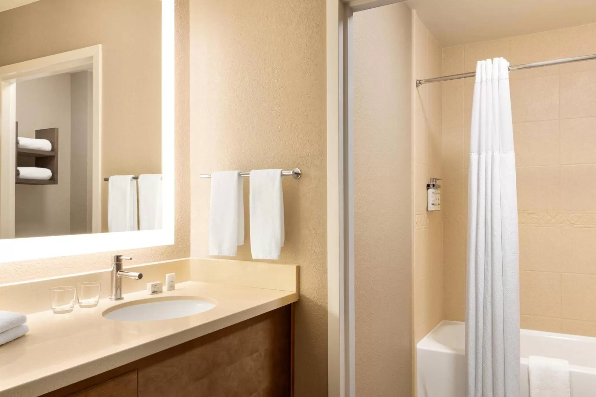 Bathroom in Staybridge Suites Fort Wayne by IHG