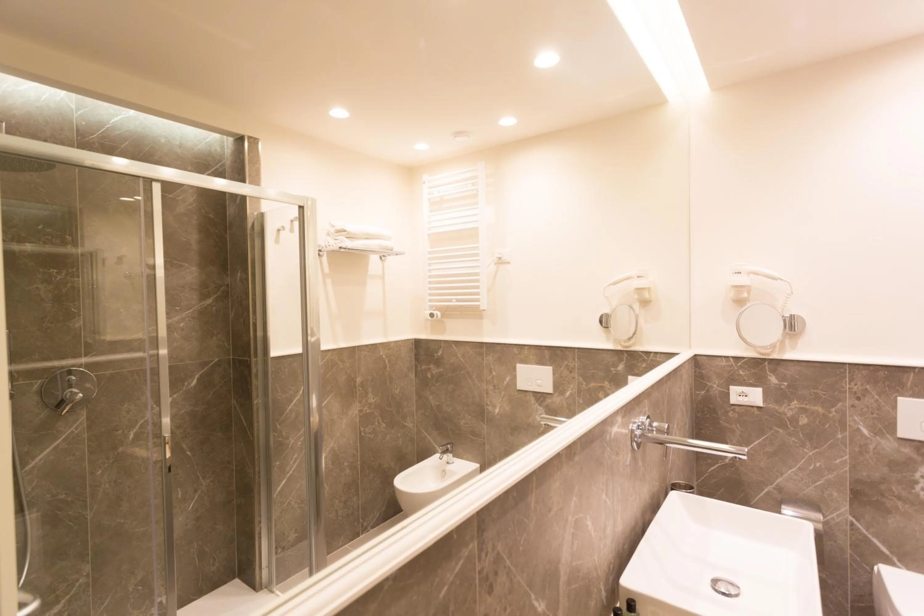 Hellenia Yachting Hotel & SPA