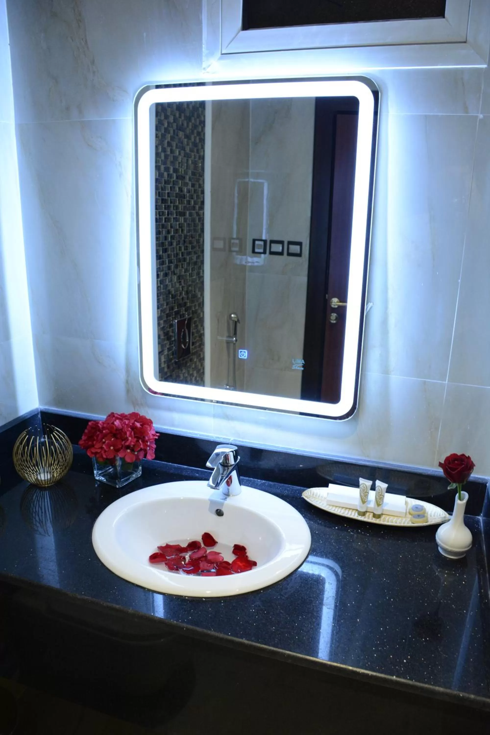 Bathroom in E1 Hotel