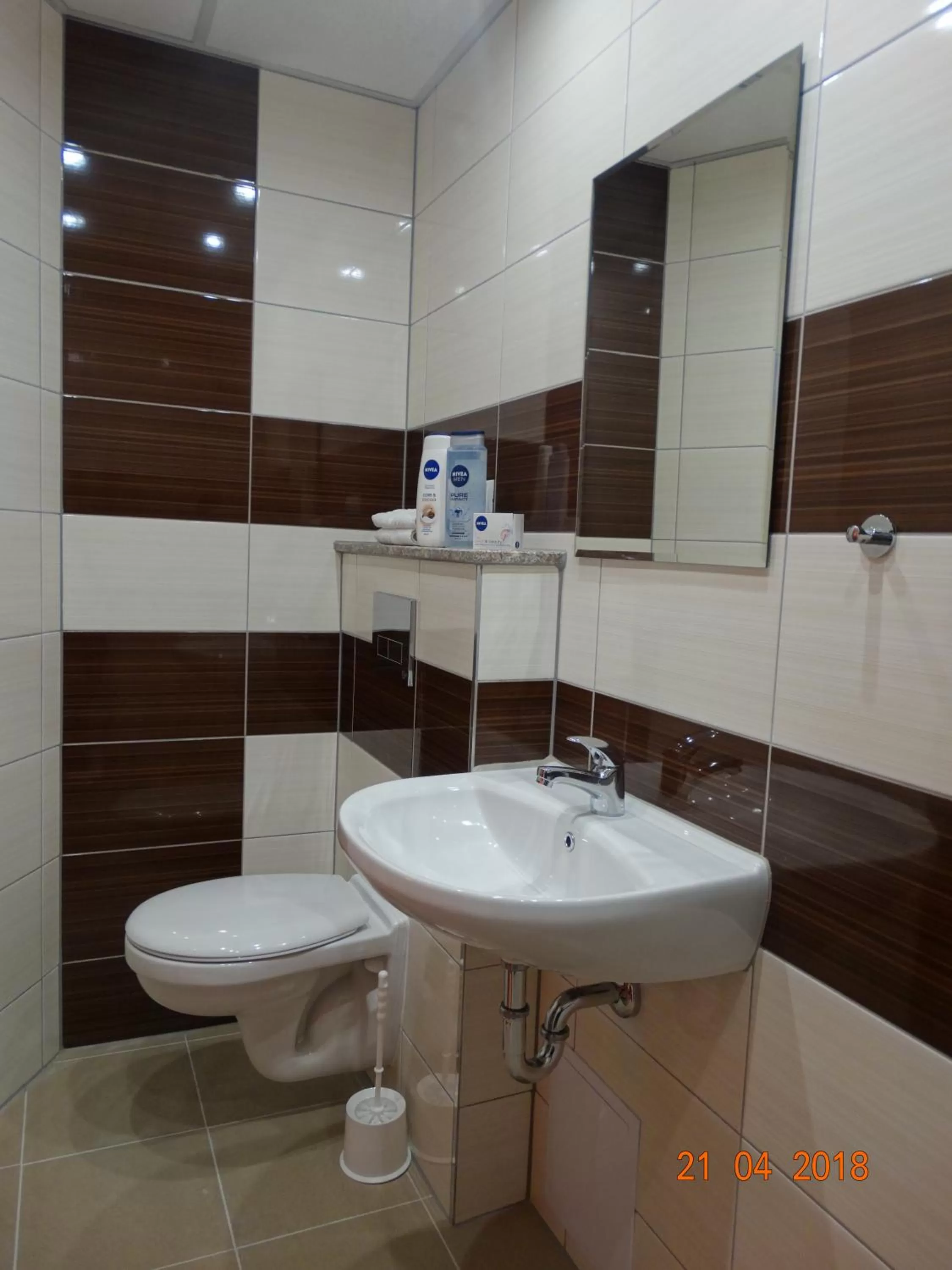 Bathroom in Hotel Lago Peshtera