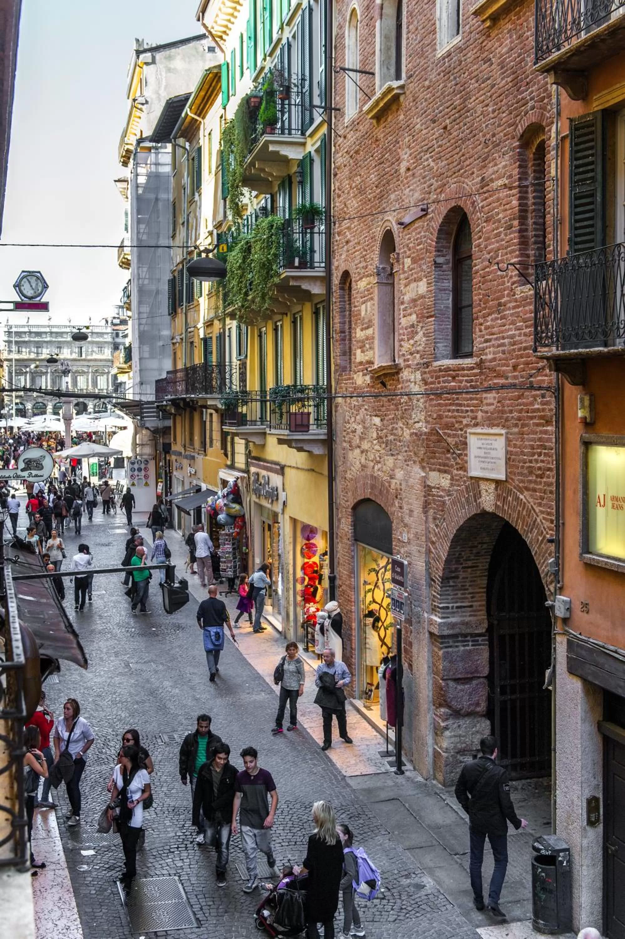 Facade/entrance in La Corte Di Giulietta