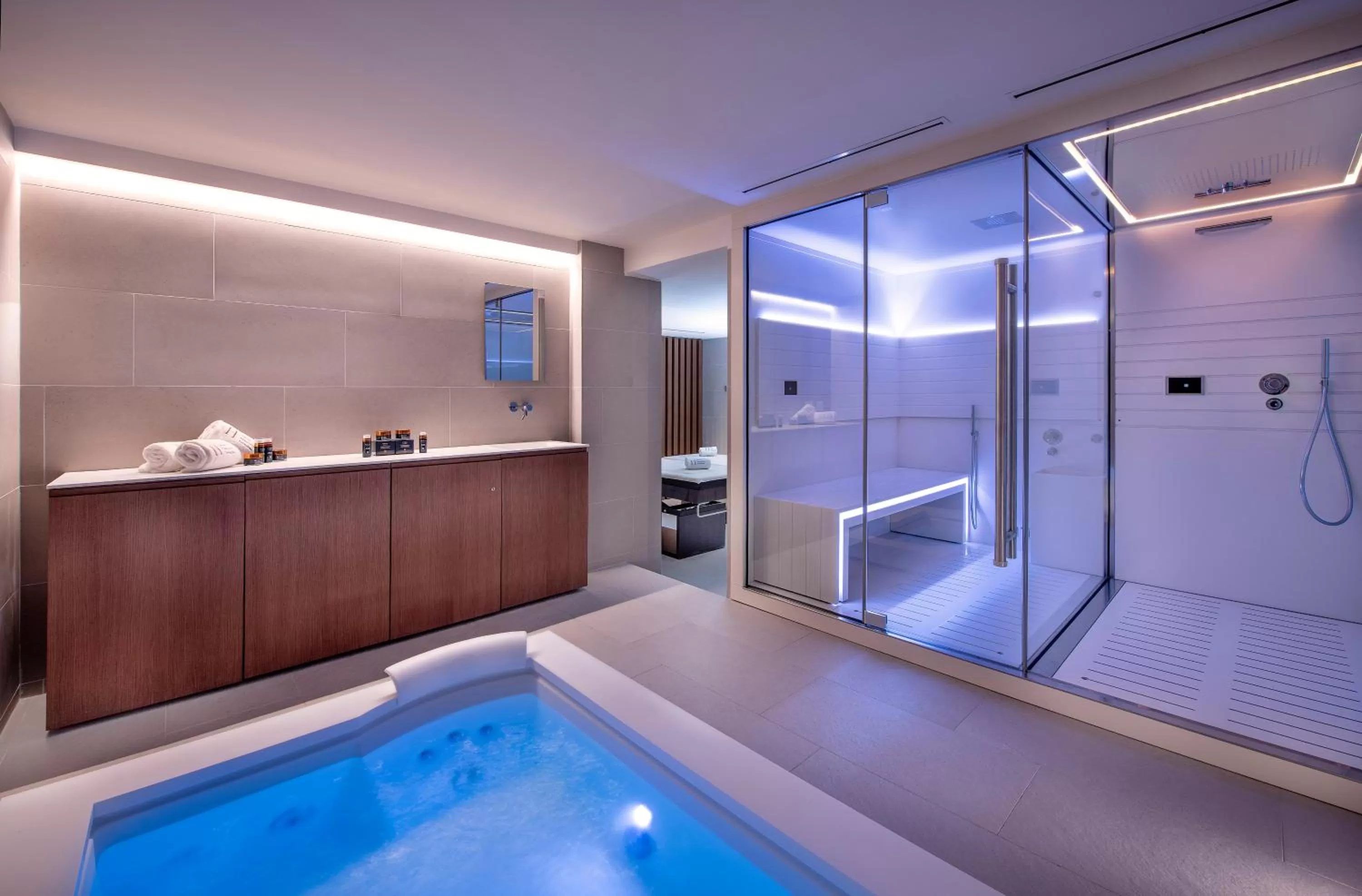 Sauna in Le Massif Hotel & Lodge Courmayeur The Leading Hotels of the World