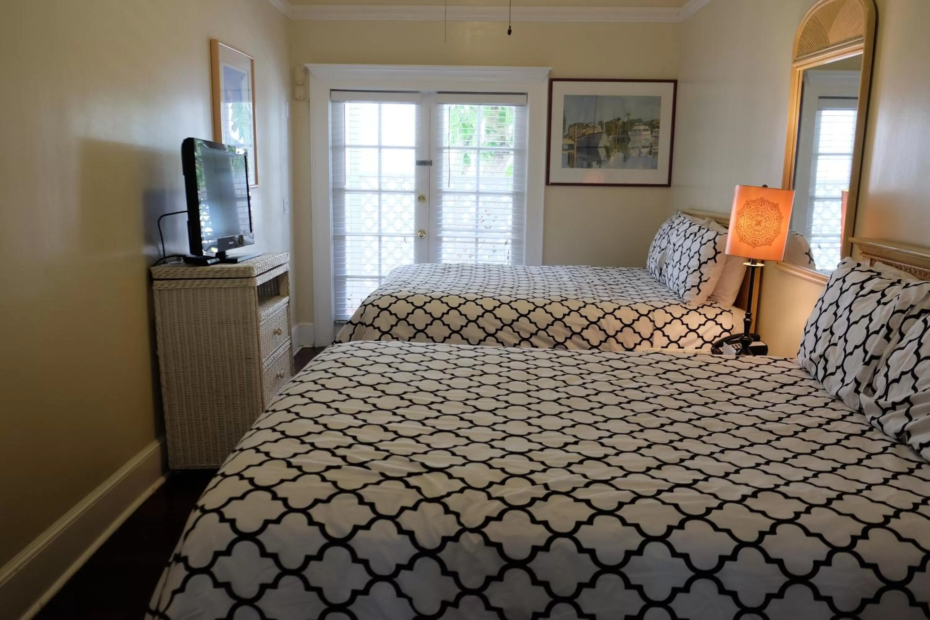 Photo of the whole room, Bed in The Casablanca Hotel