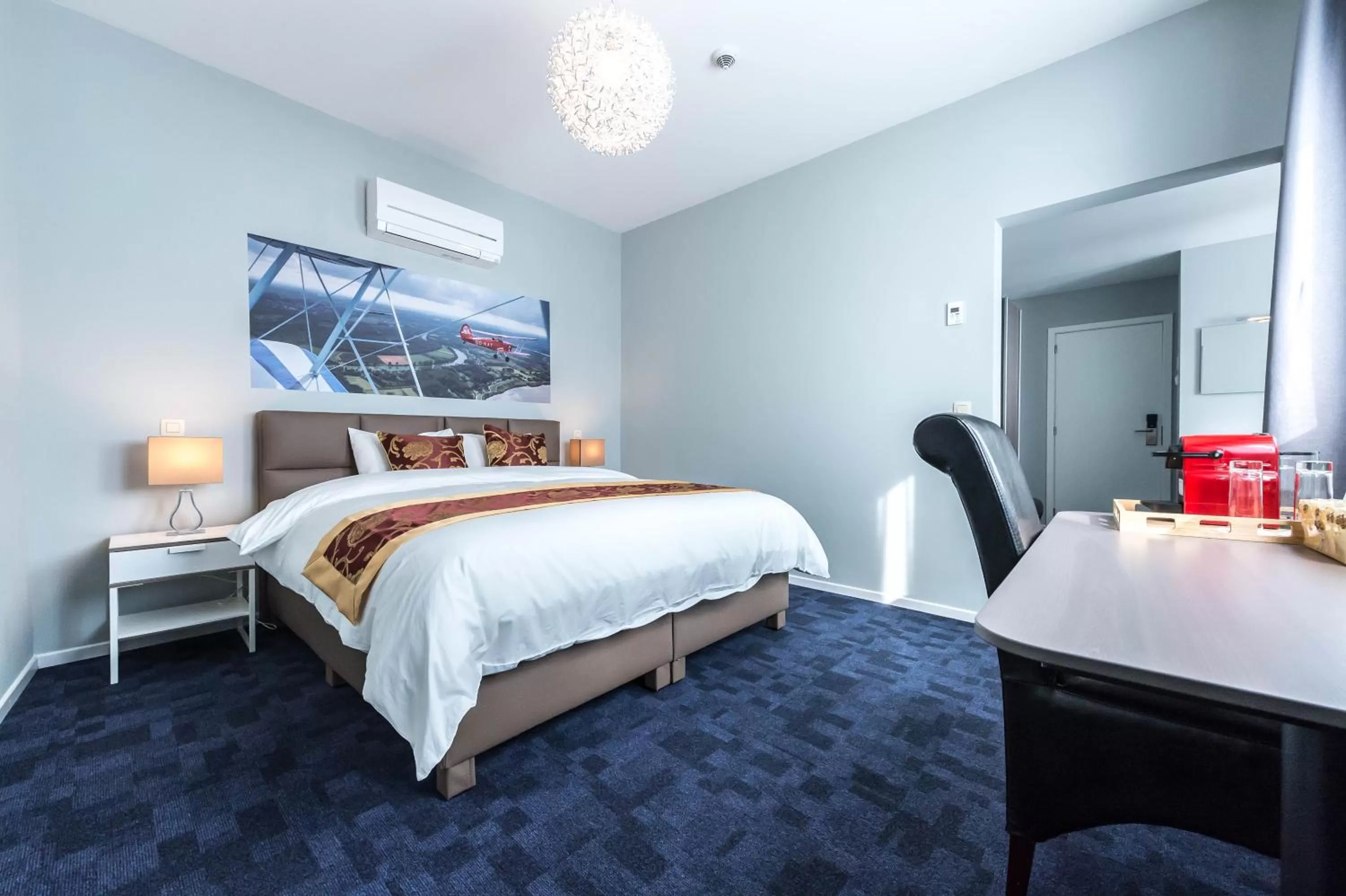 Bedroom, Bed in Hotel Temse