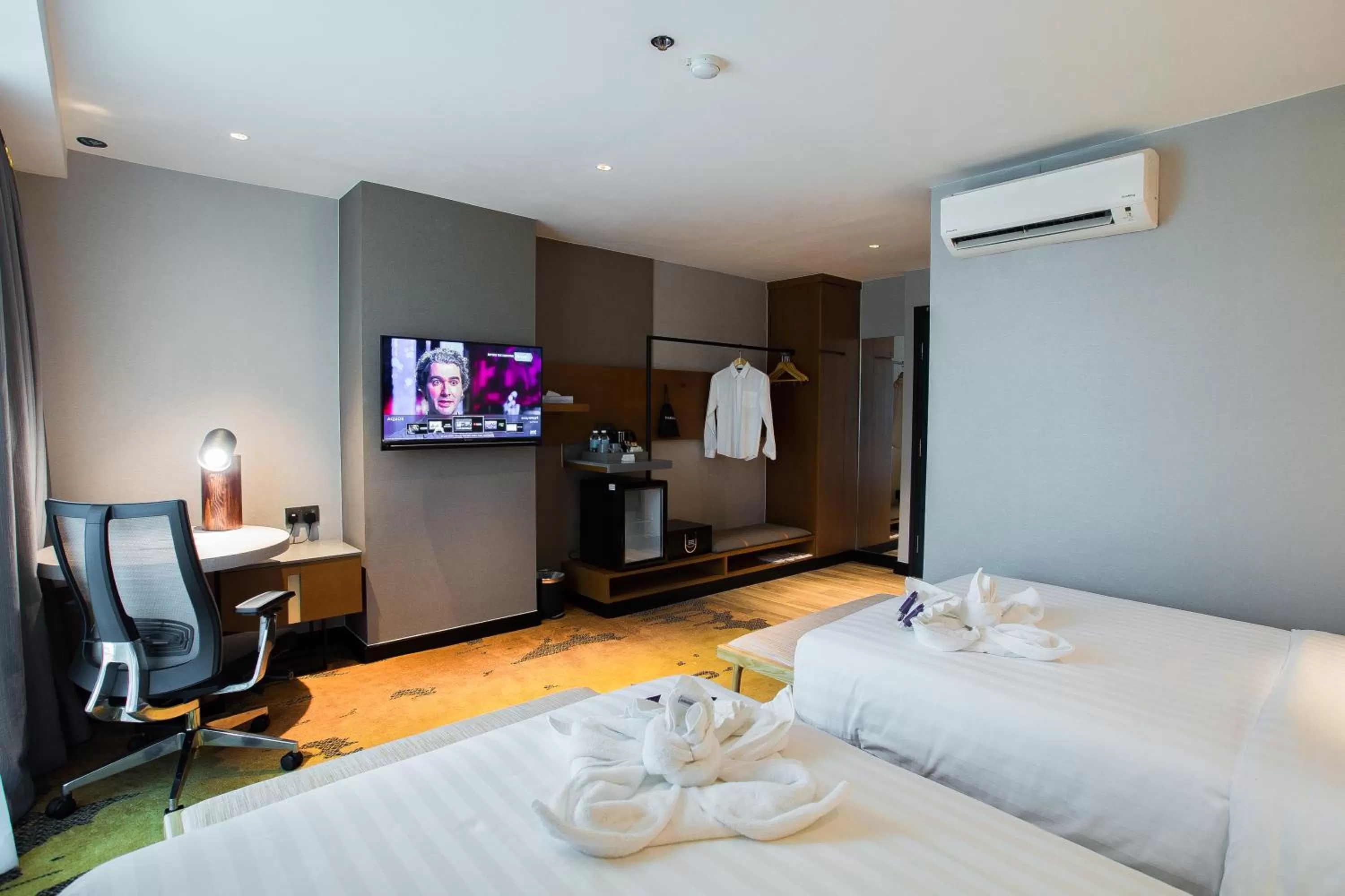 Bed in King Park Hotel Kota Kinabalu