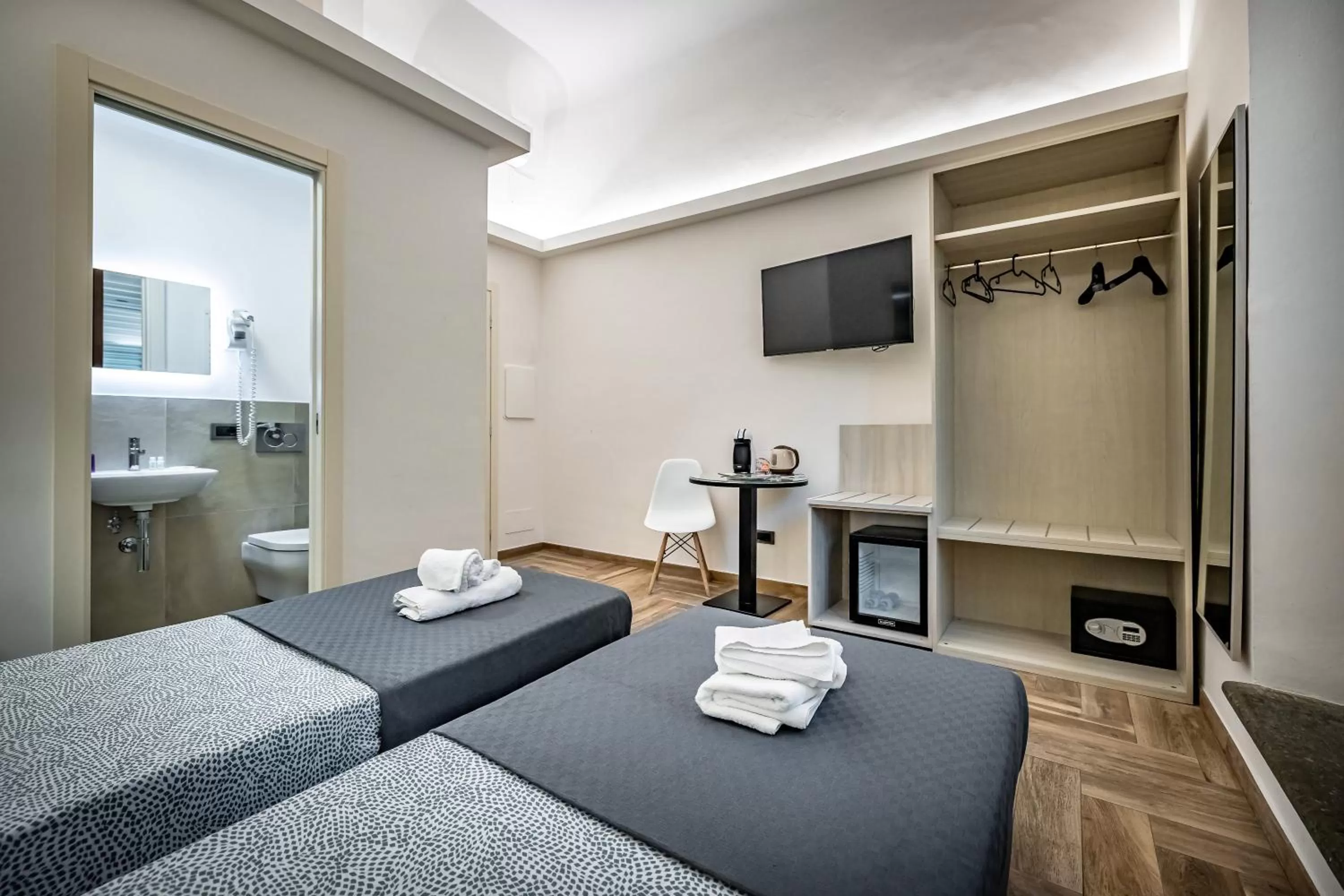 Bed in B&B Lorenzo de' Medici