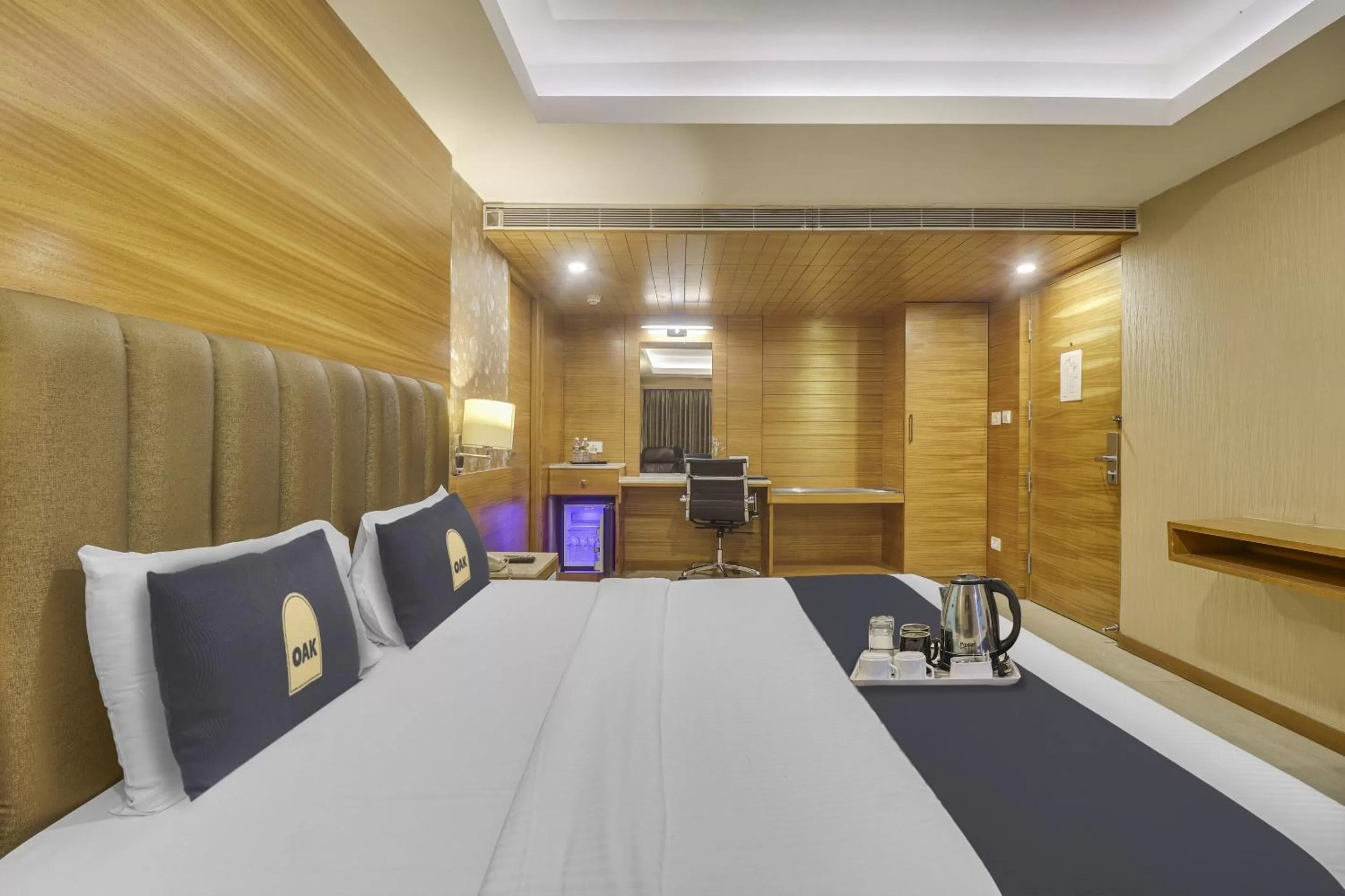 Bedroom in Palette - Hotel Chennai La Palace